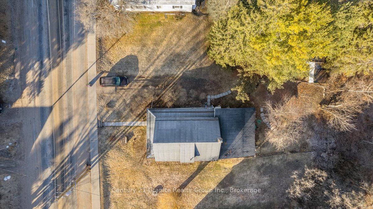 15 Newcastle Street Property Photo 28