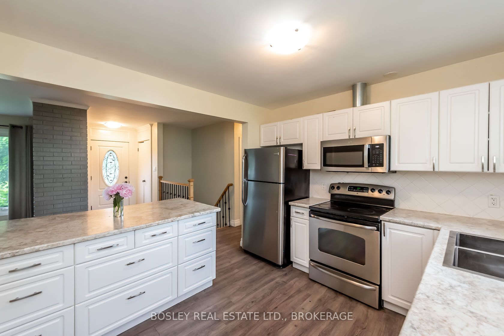 16 Strathmore Road Property Photo 9