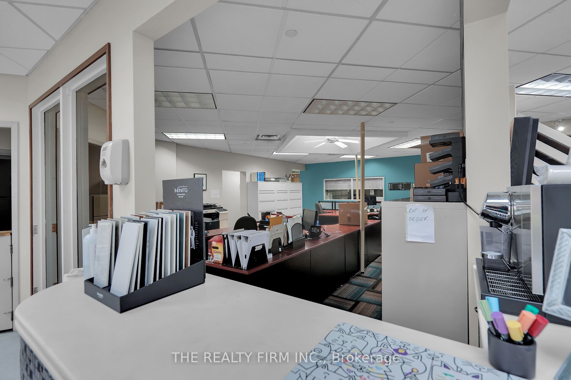 993 Adelaide Street Property Photo 7