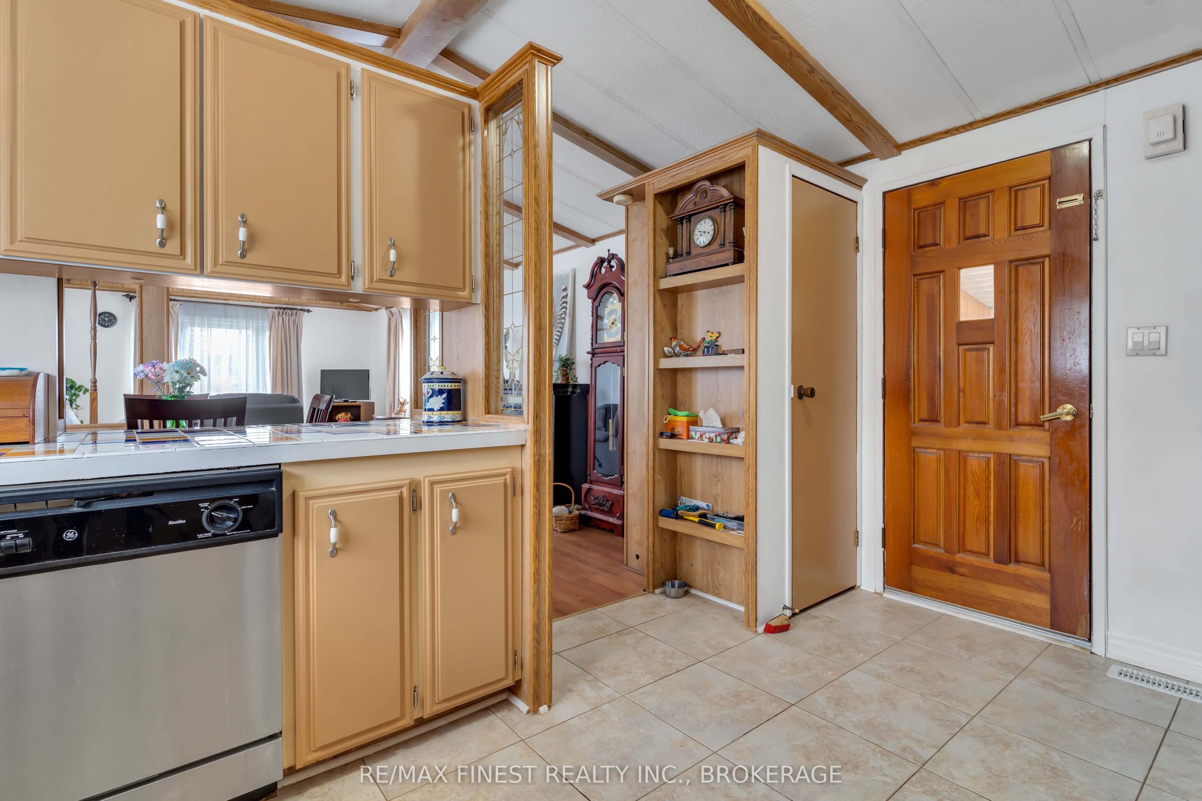 7 Cedar Street Property Photo 12