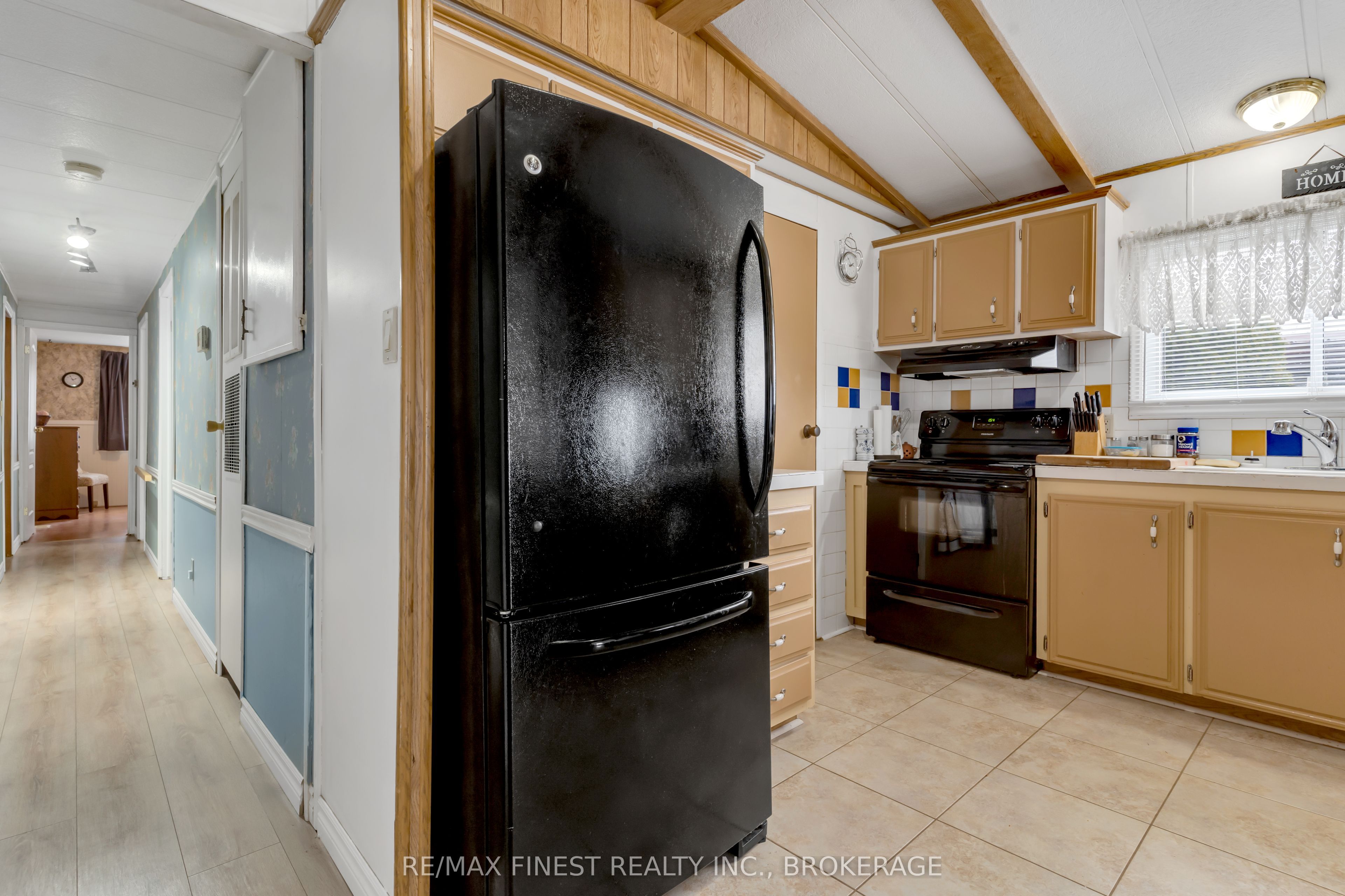 7 Cedar Street Property Photo 15