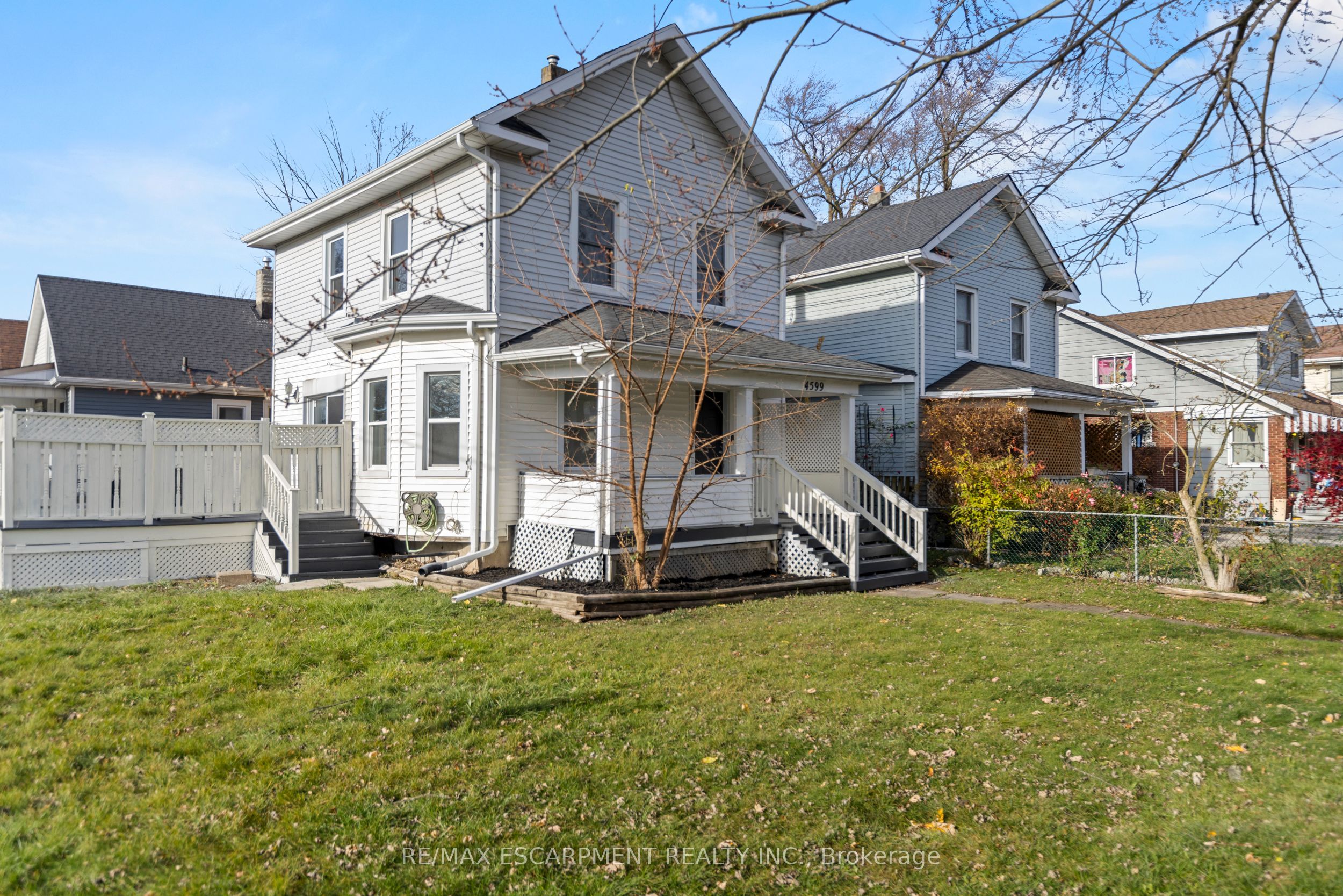 4599 Fourth Avenue Property Photo 1