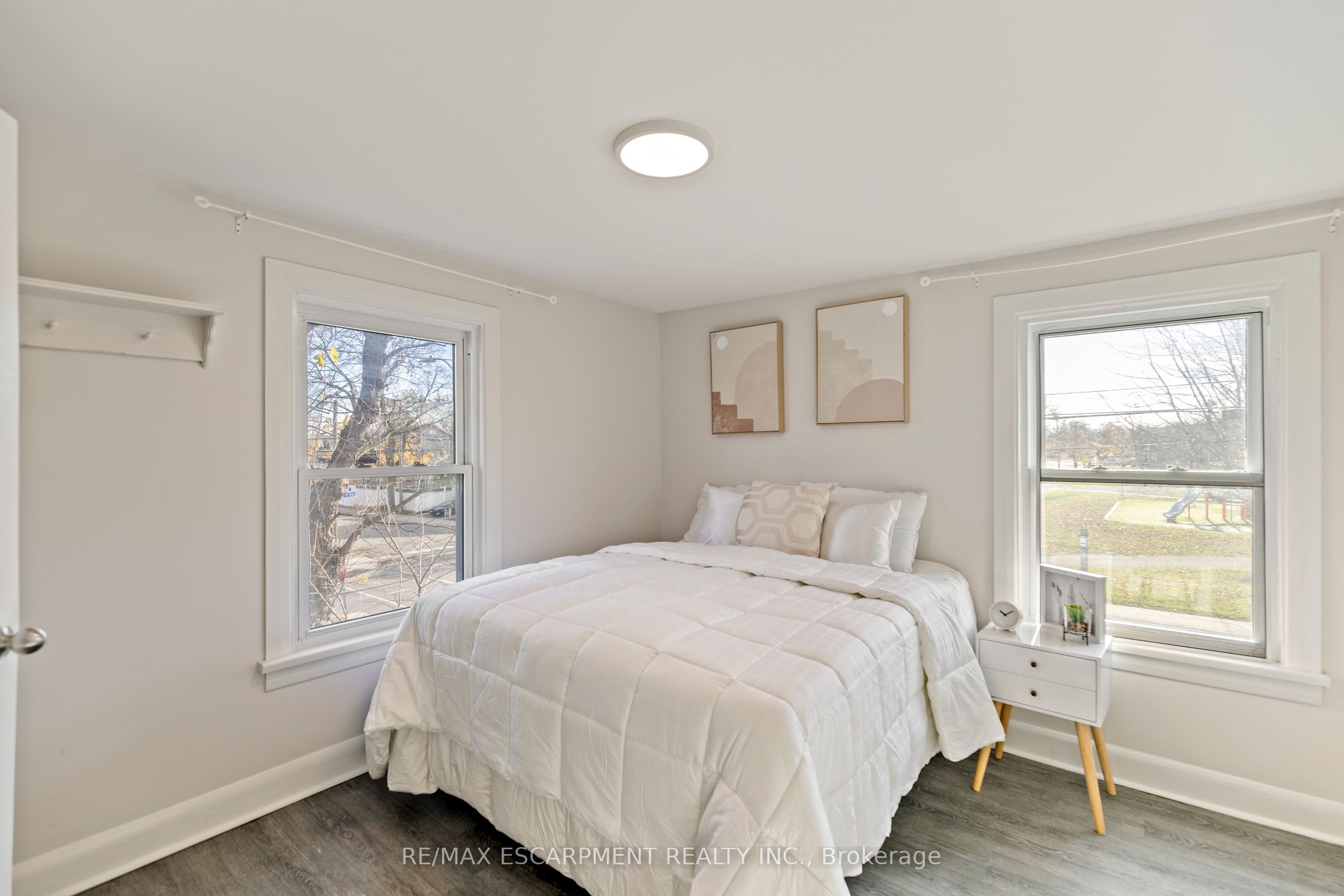 4599 Fourth Avenue Property Photo 21
