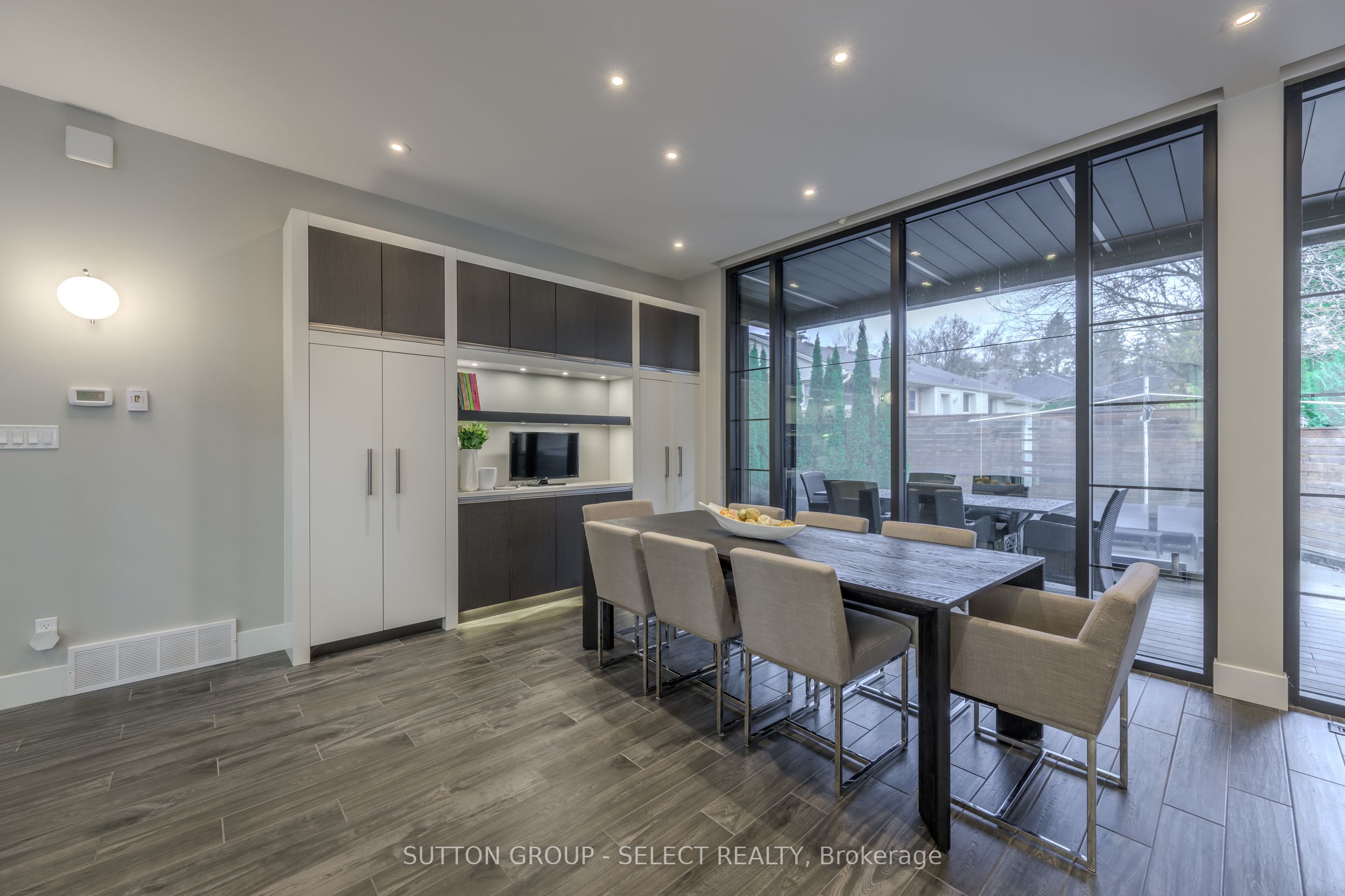 301 Waterstone Place Property Photo 8