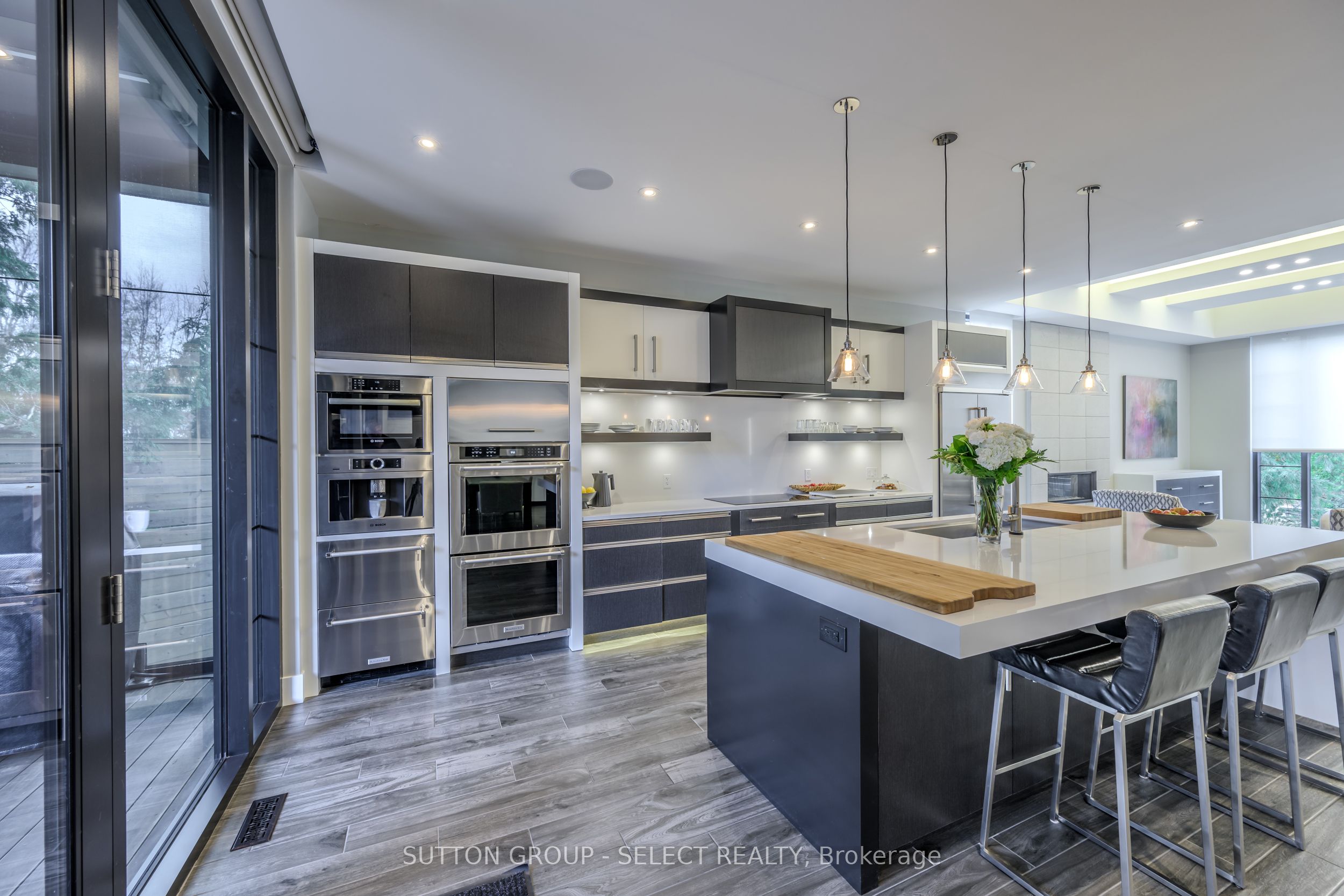 301 Waterstone Place Property Photo 10