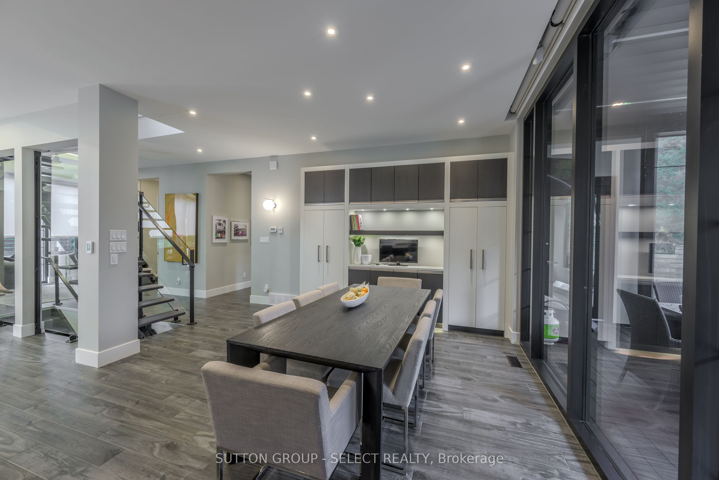 301 Waterstone Place Property Photo 12