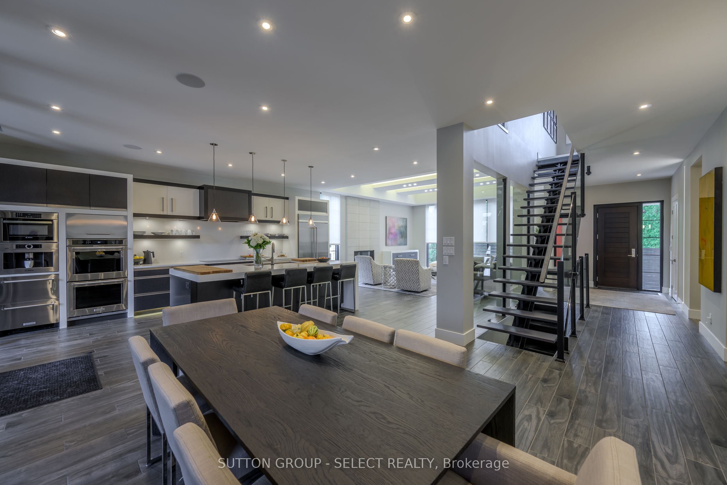 301 Waterstone Place Property Photo 13