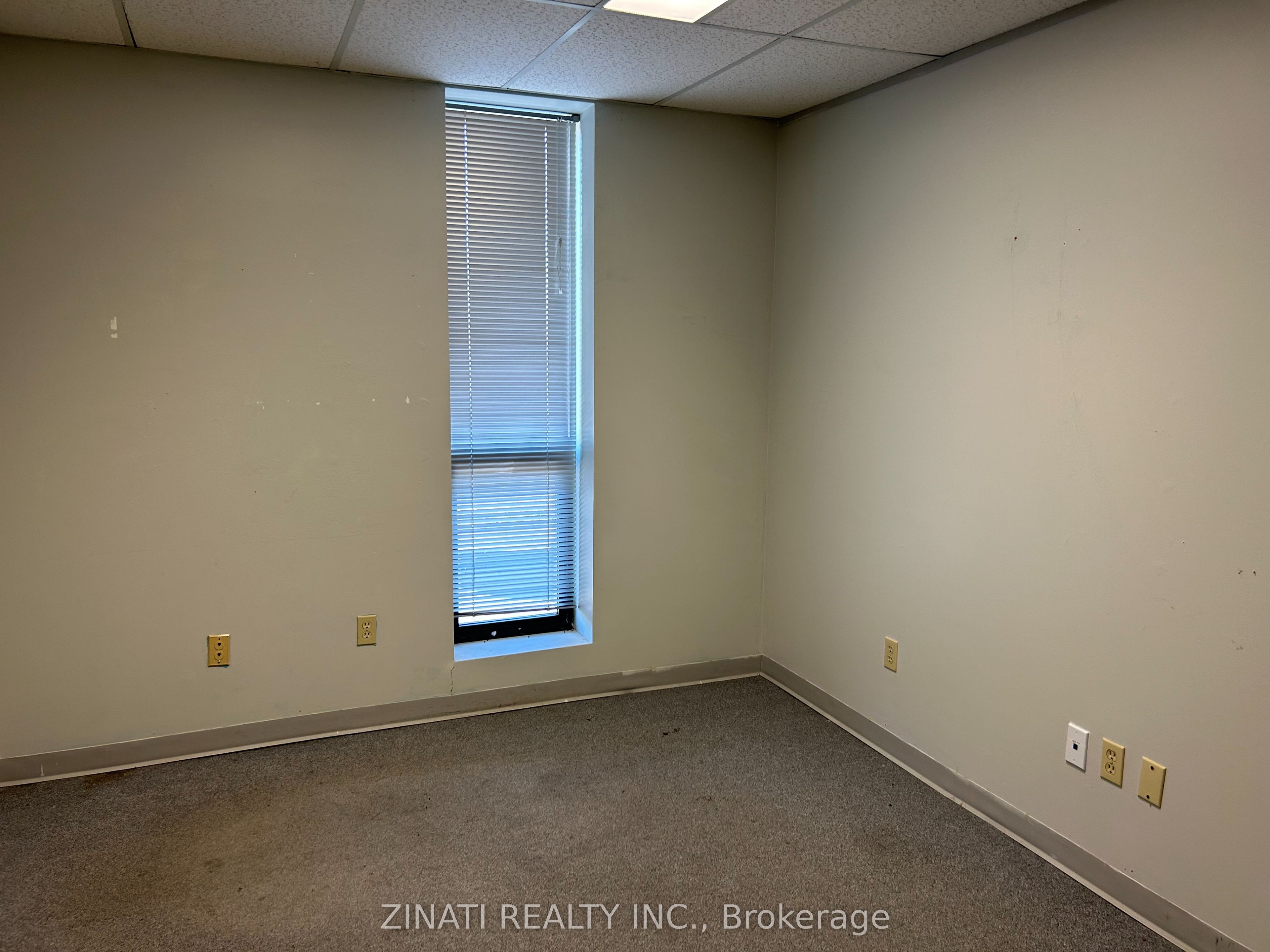 #10 - 112 John Cavanaugh Road Property Photo 3