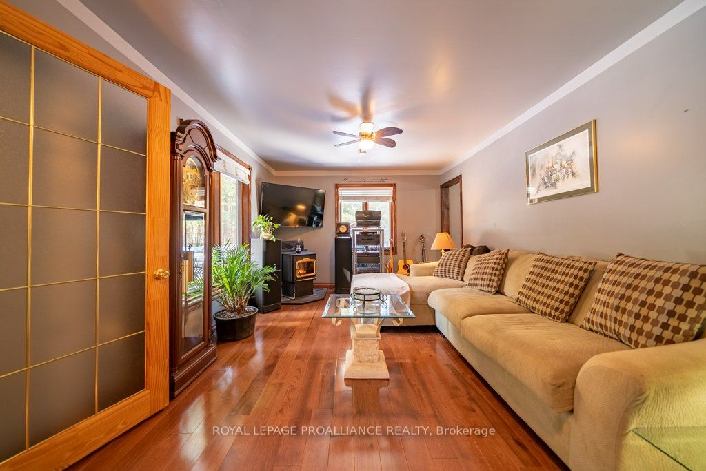 1151 Harlowe Road Property Photo 6