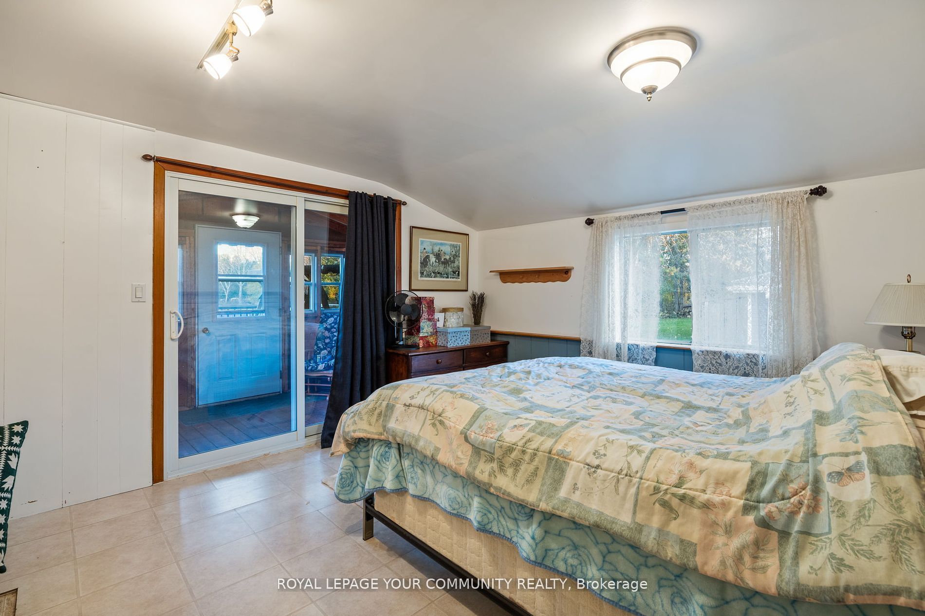 79 Ball Point Road Property Photo 6