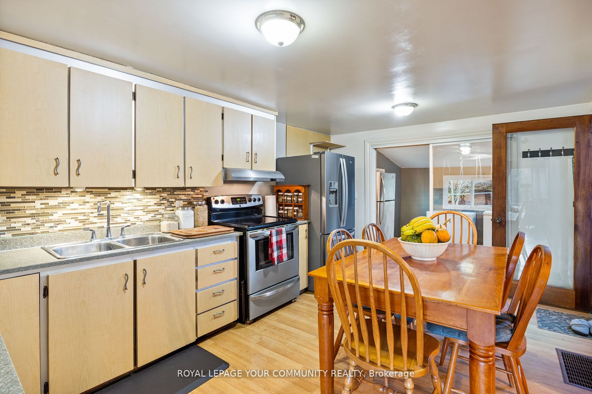 79 Ball Point Road Property Photo 13