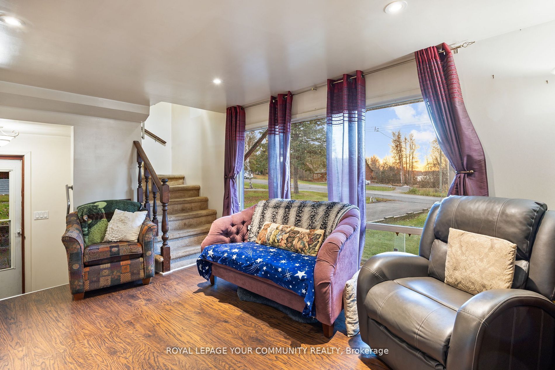 79 Ball Point Road Property Photo 14