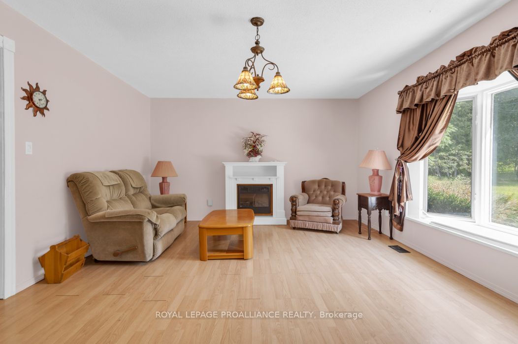 1115 Wintergreen Road Property Photo 7