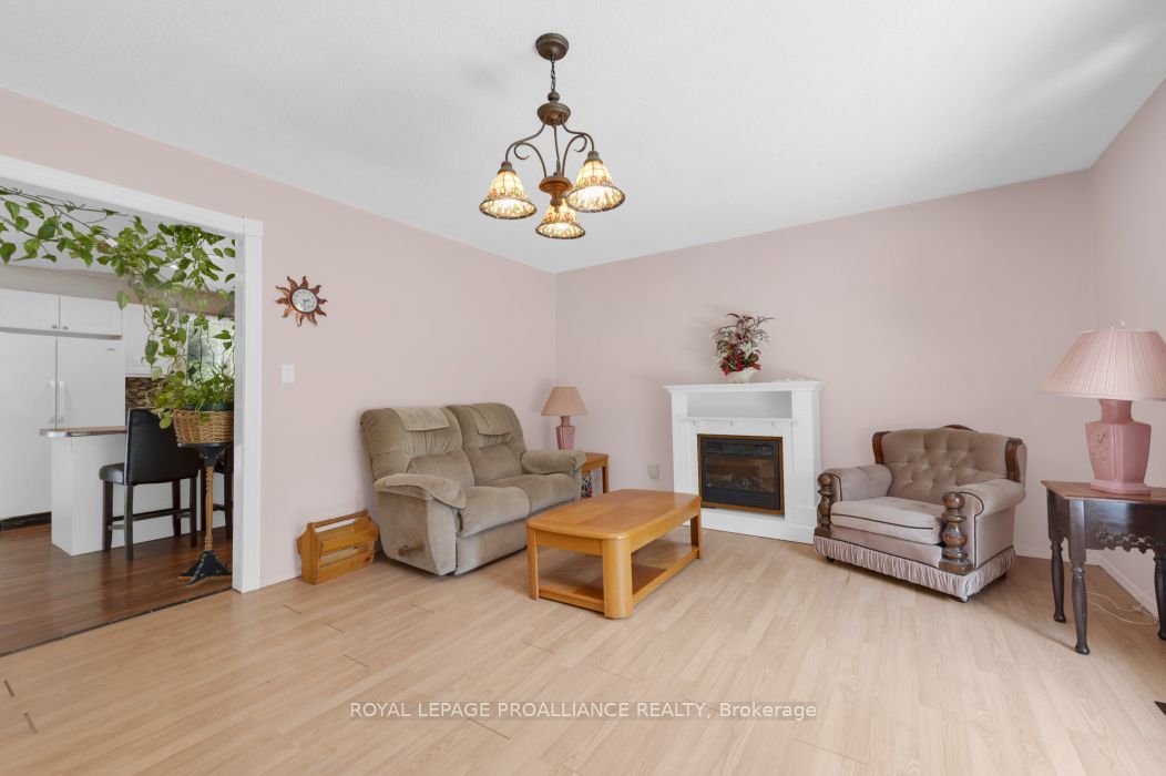 1115 Wintergreen Road Property Photo 8