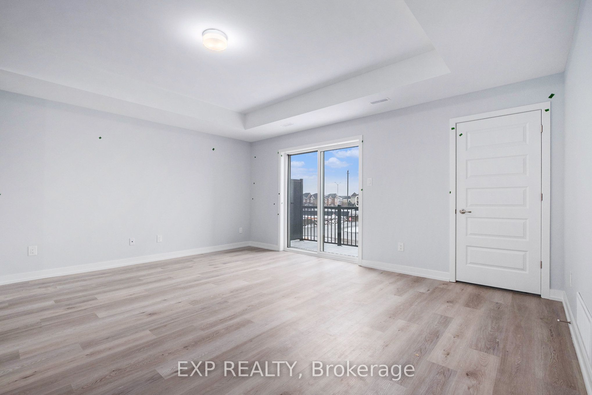 511 Entourage Property Photo 3