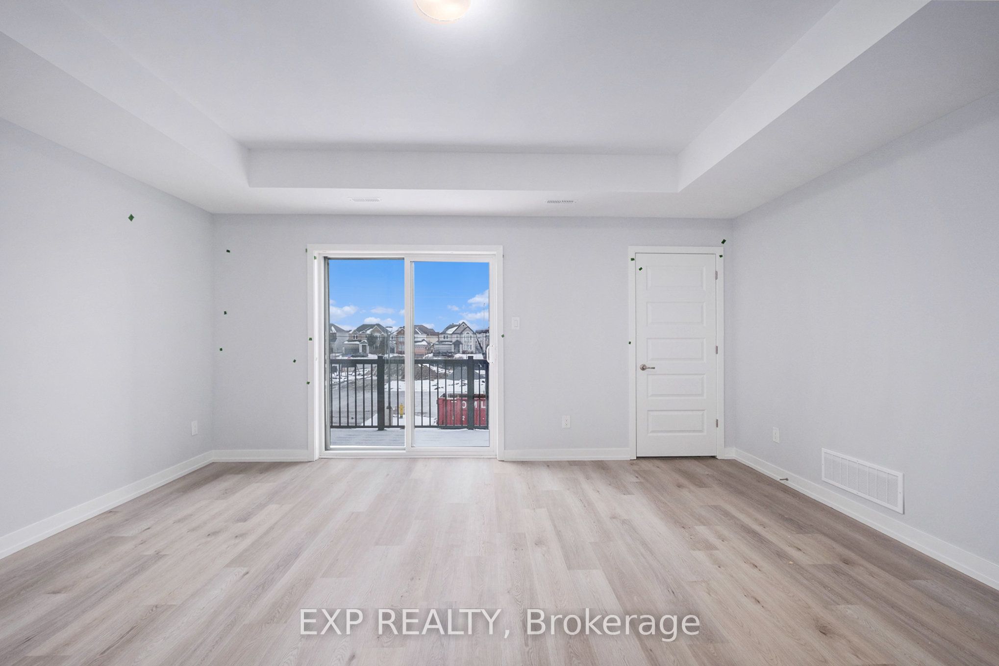 511 Entourage Property Photo 9