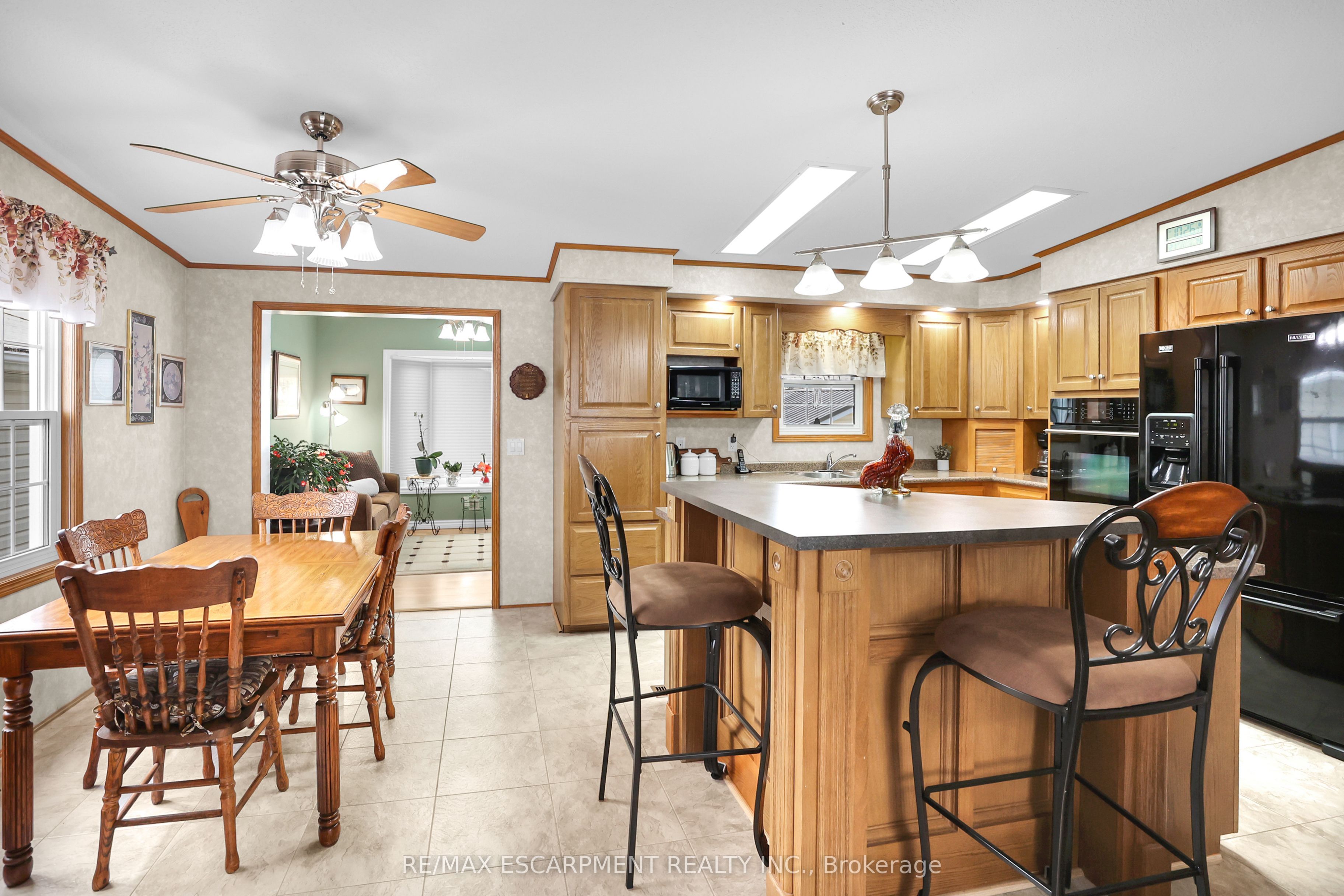#310 - 3033 Townline Road Property Photo 9