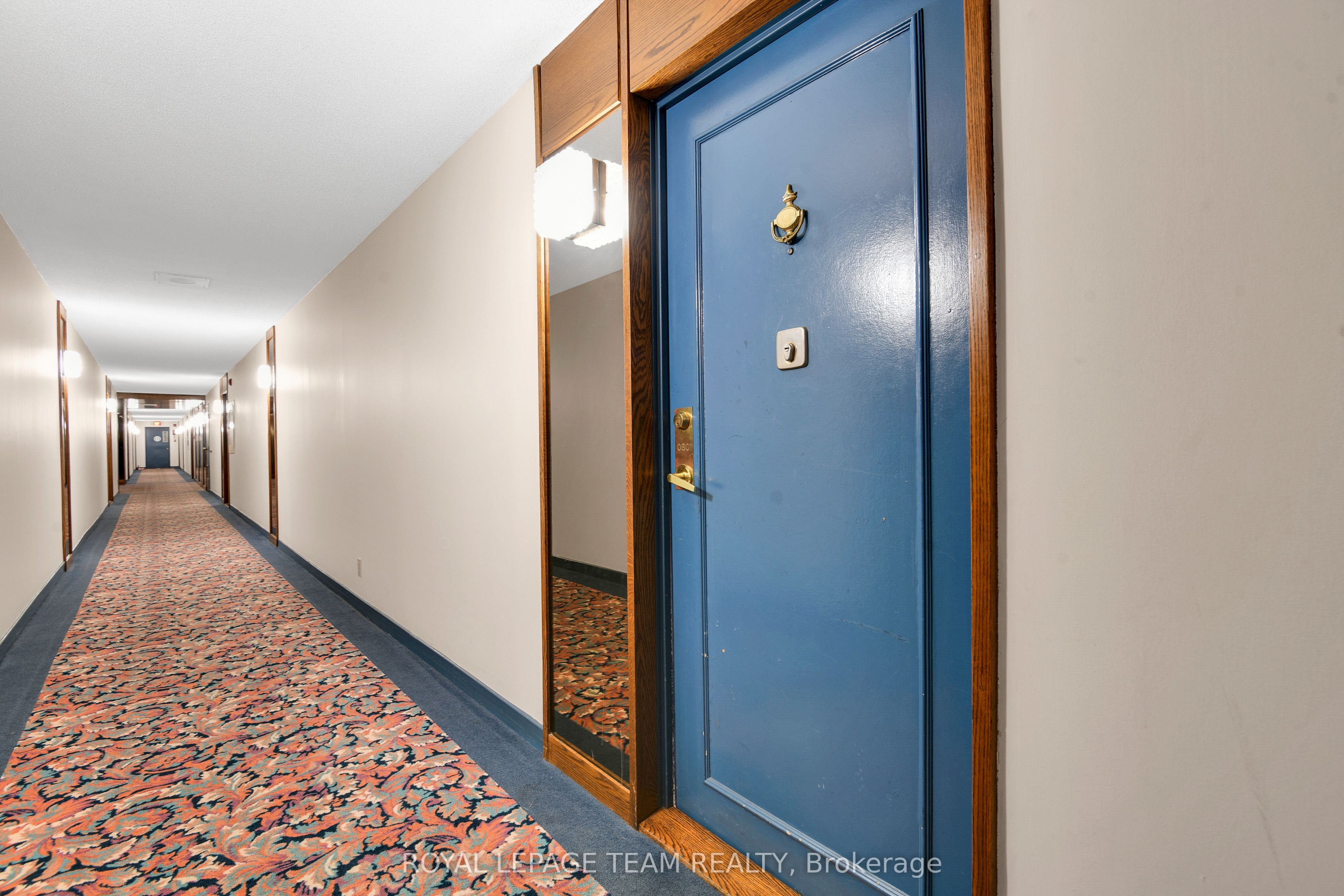 #801 - 1285 Cahill Drive Property Photo 4