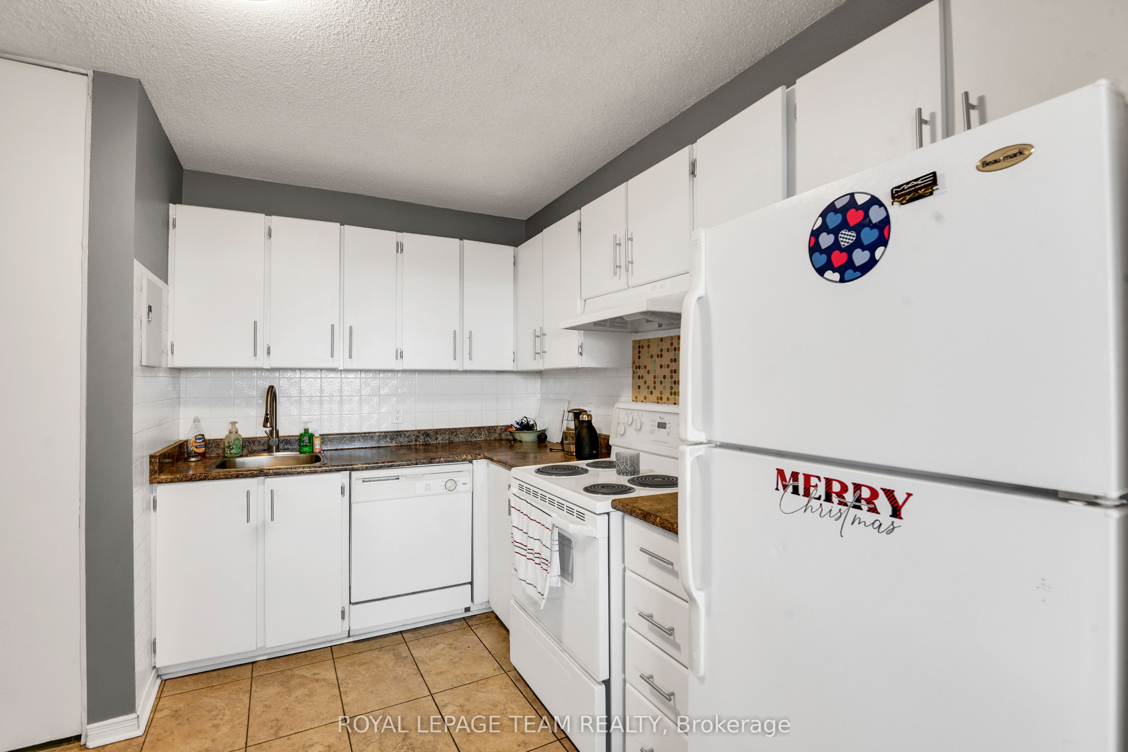 #801 - 1285 Cahill Drive Property Photo 14