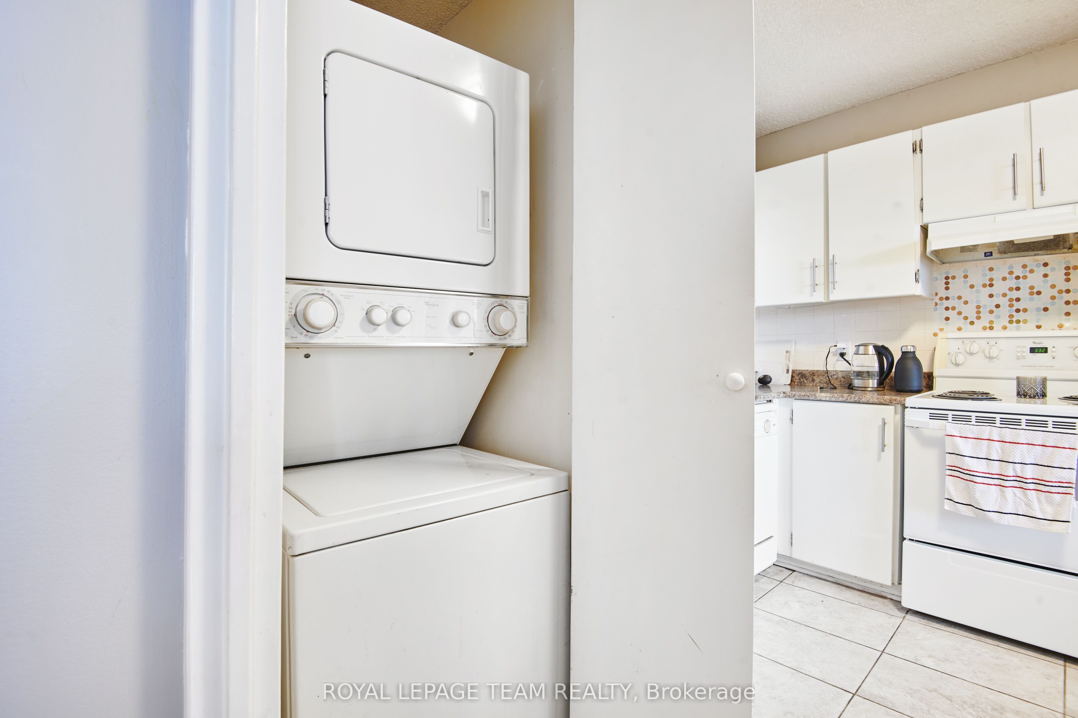 #801 - 1285 Cahill Drive Property Photo 25