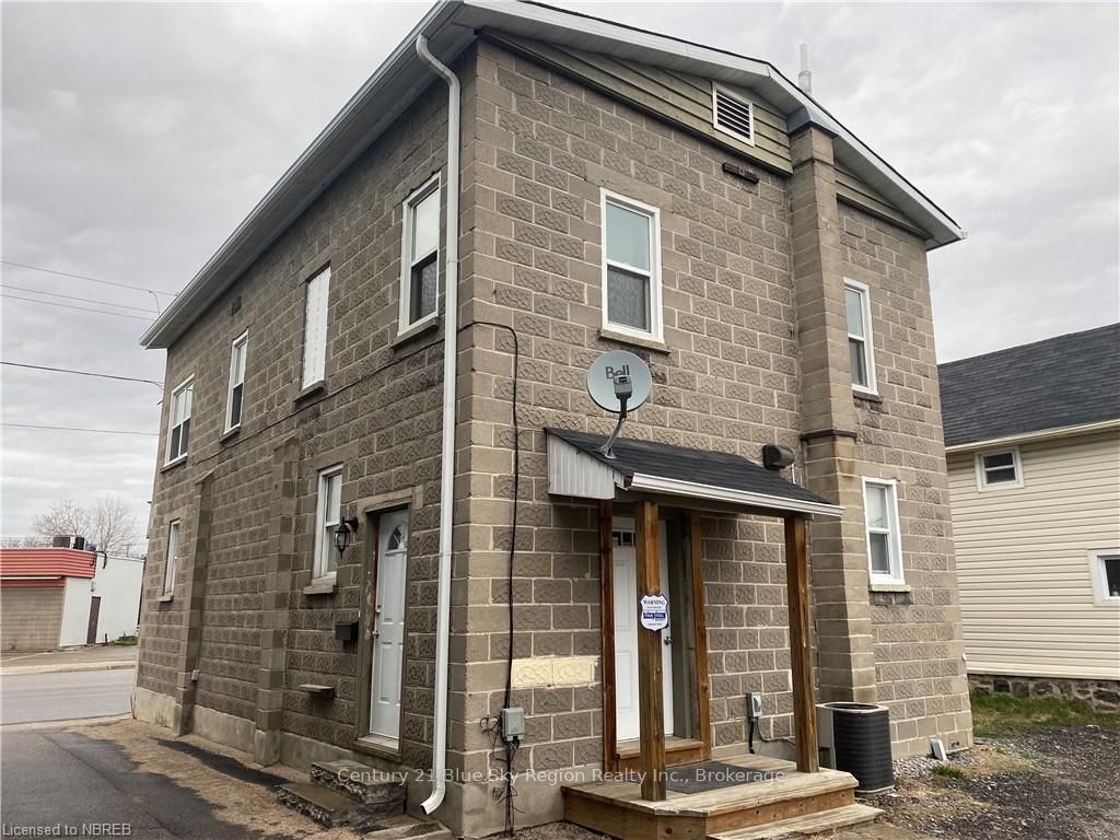 1149 Cassells Street Property Photo 6