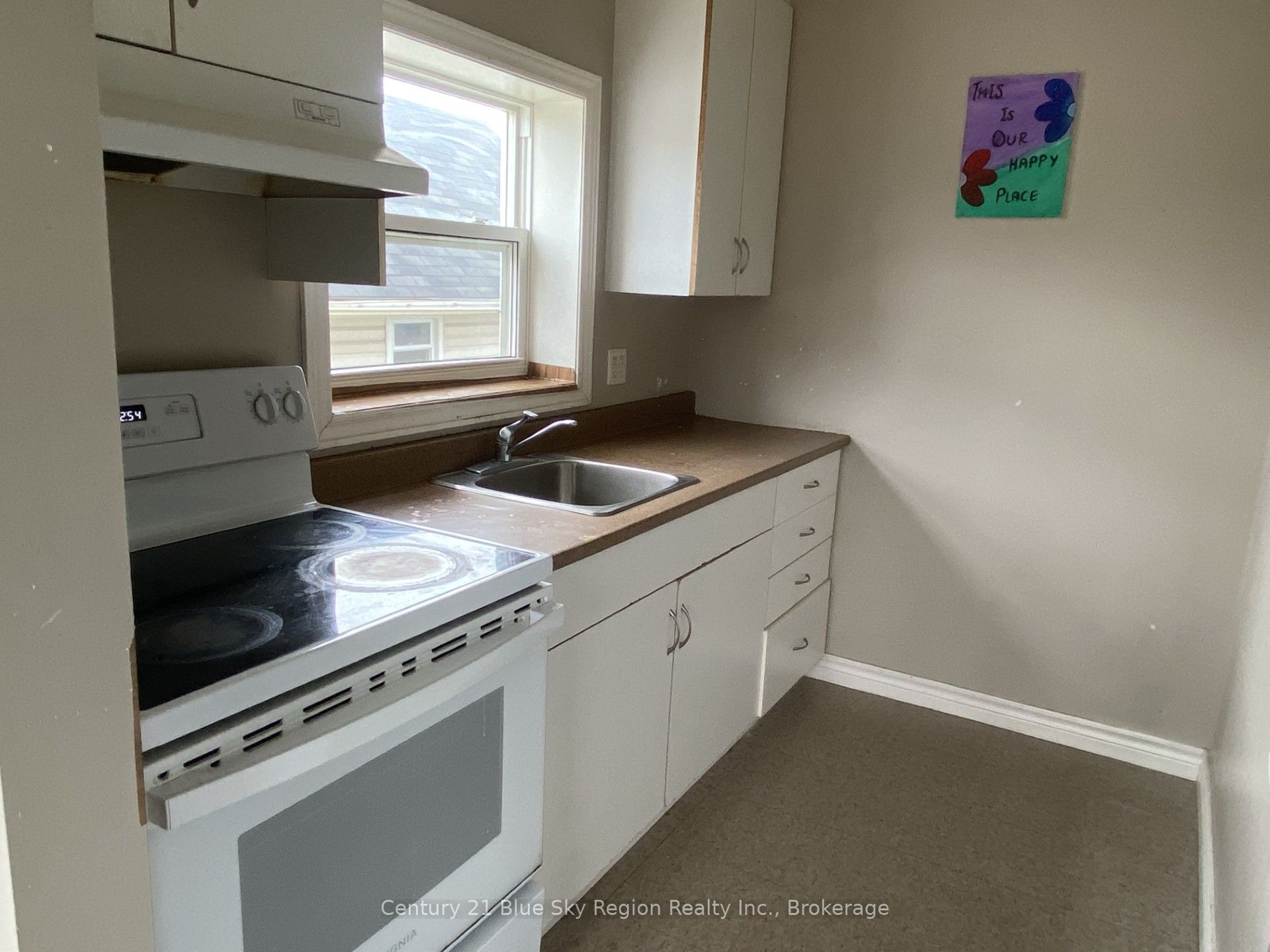 1149 Cassells Street Property Photo 18