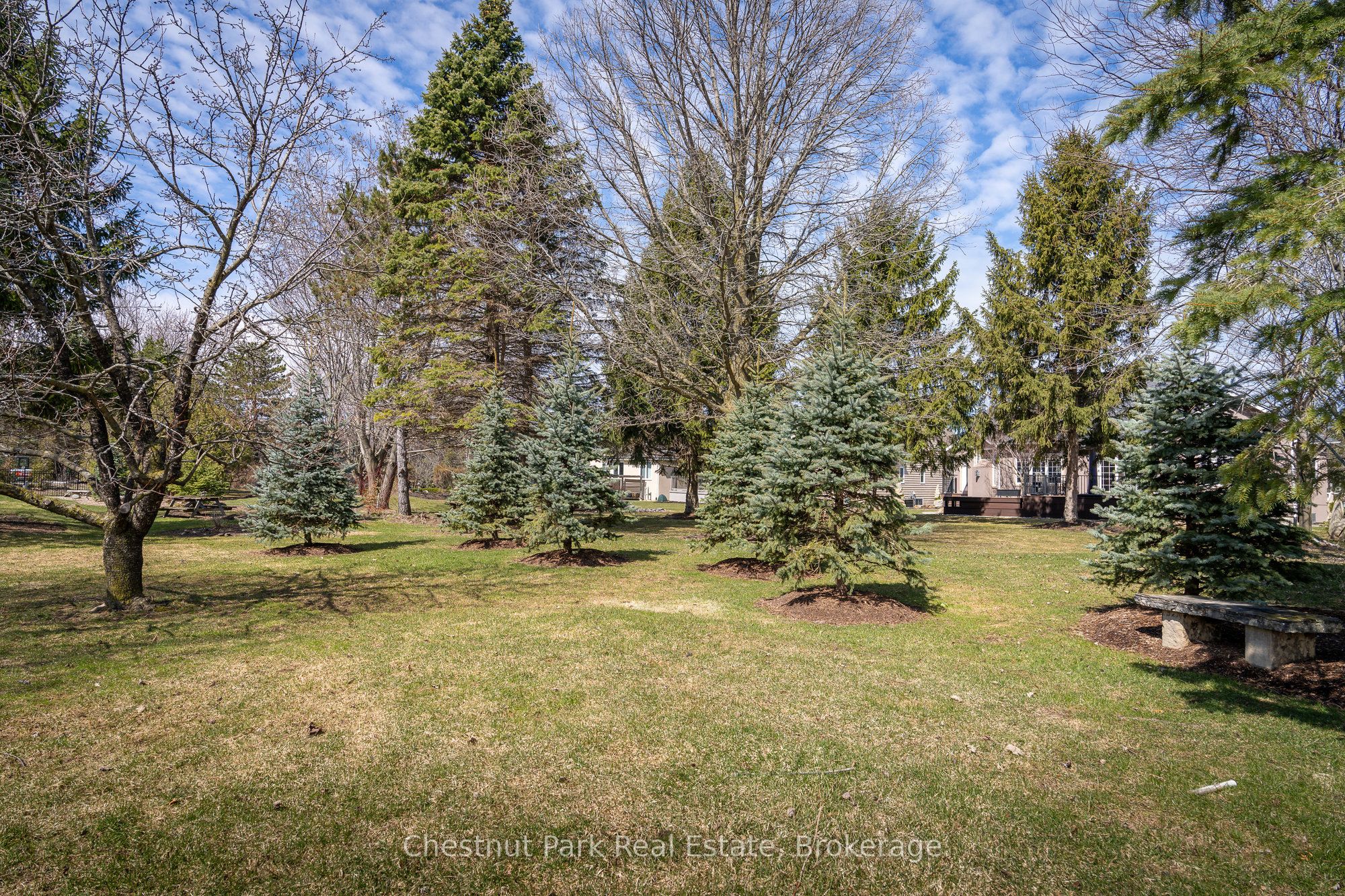 135 Augusta Crescent Property Photo 44