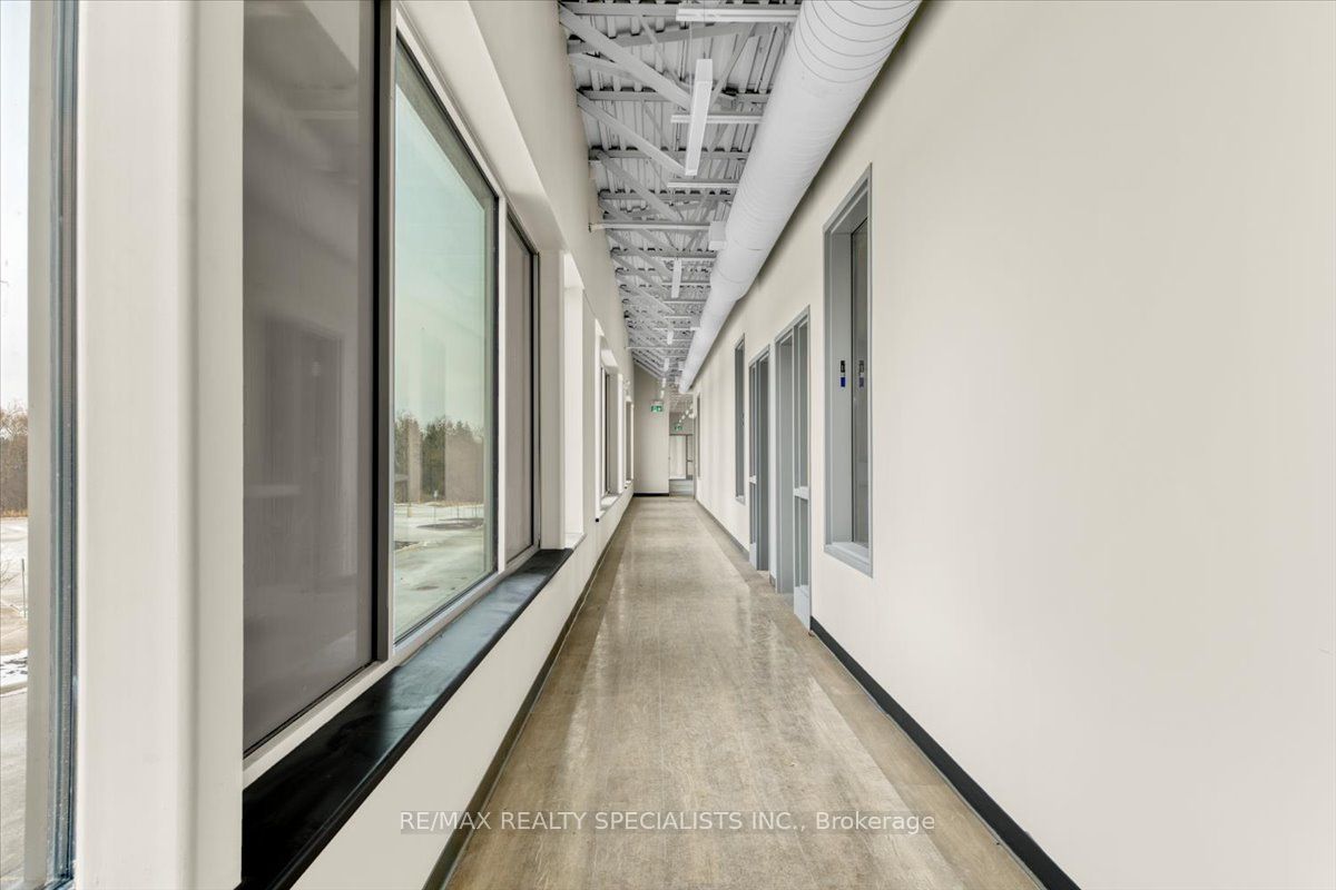 #unit 13 - 561 York Road Property Photo 12