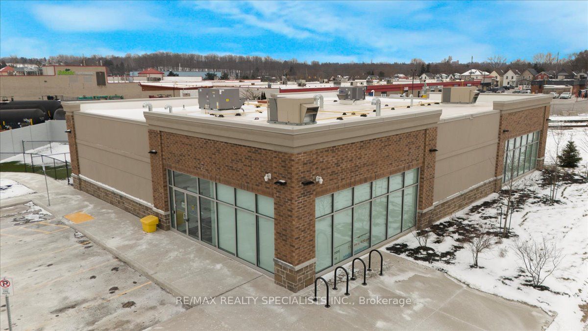 #unit 13 - 561 York Road Property Photo 22