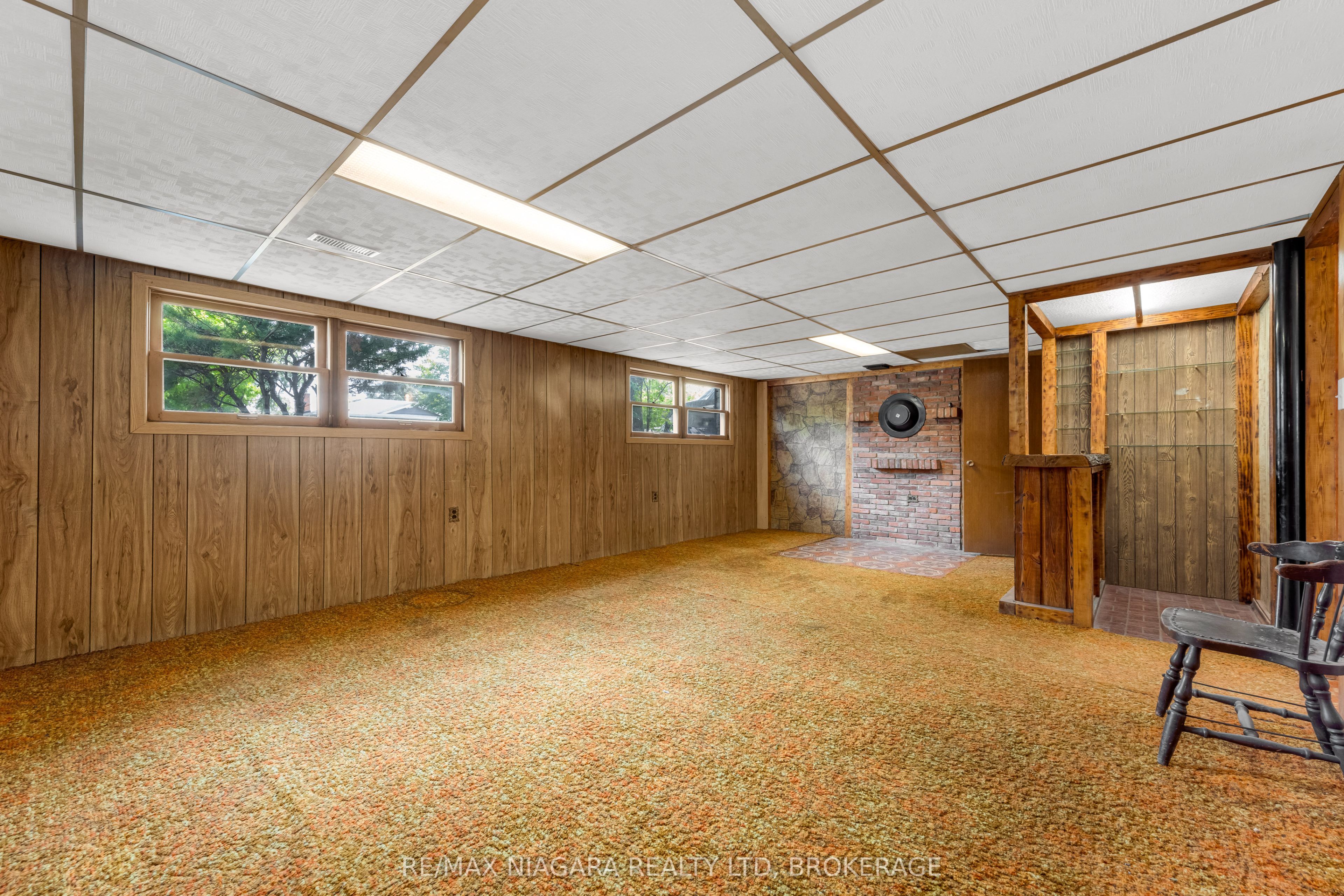 19 Colonial Street Property Photo 21