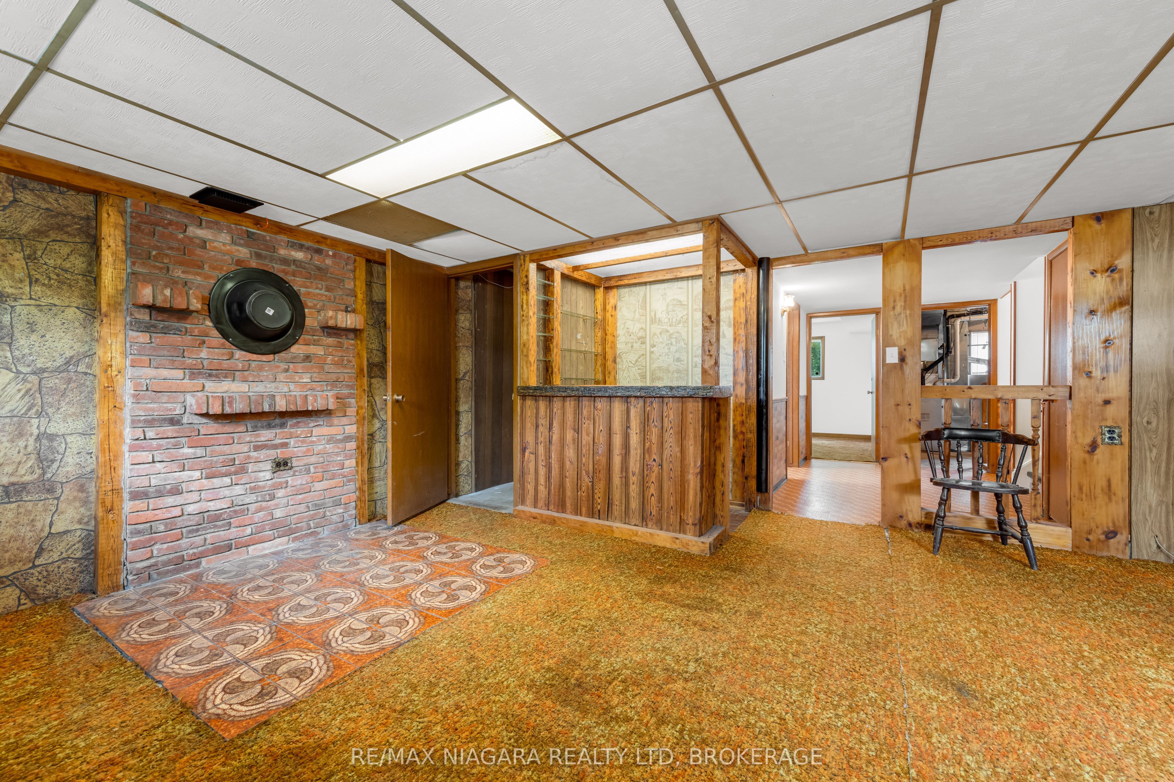 19 Colonial Street Property Photo 23