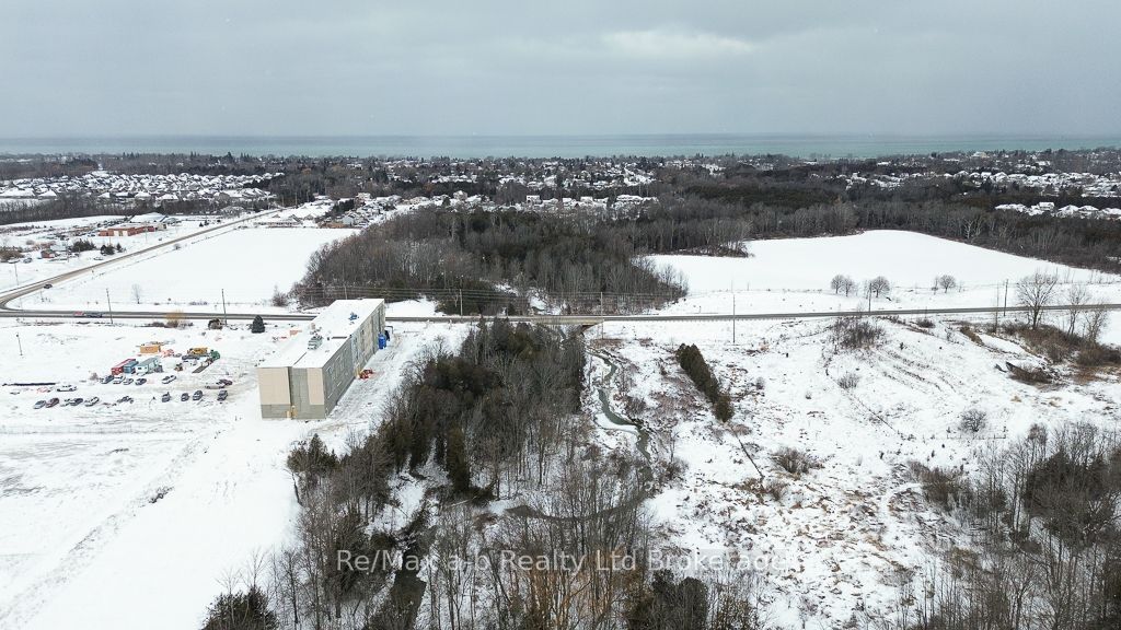 0 Pin# 333130854 Kincardine Avenue N Property Photo 16