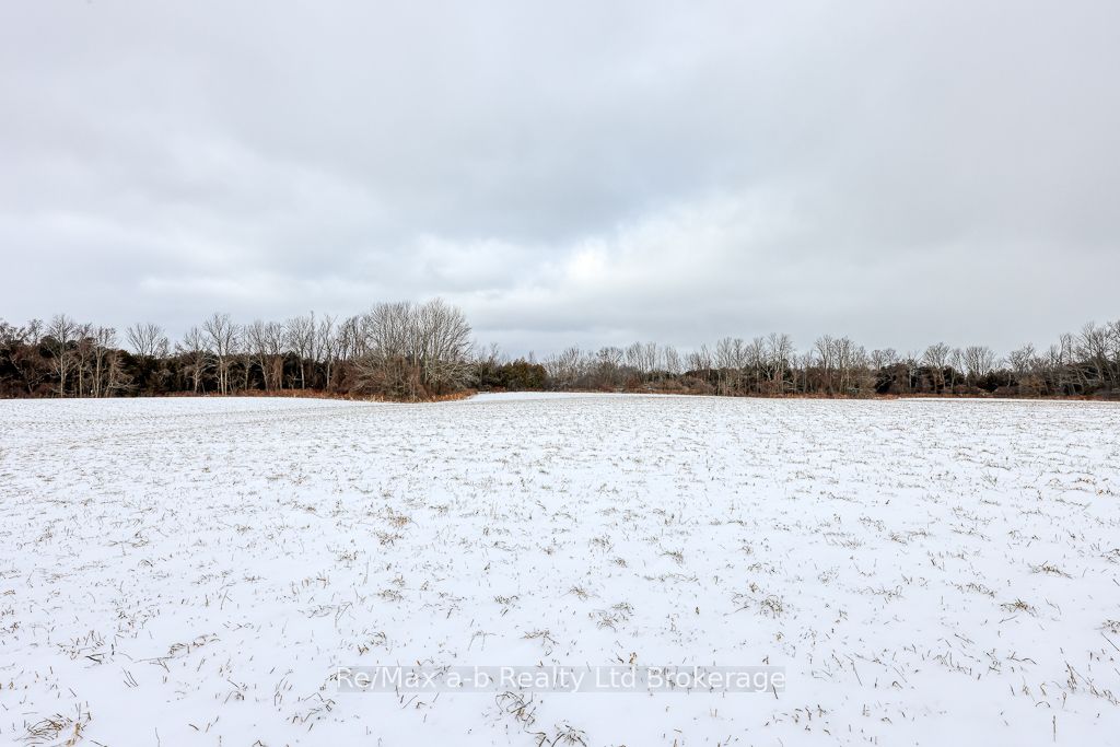 0 Pin# 333130854 Kincardine Avenue N Property Photo 25