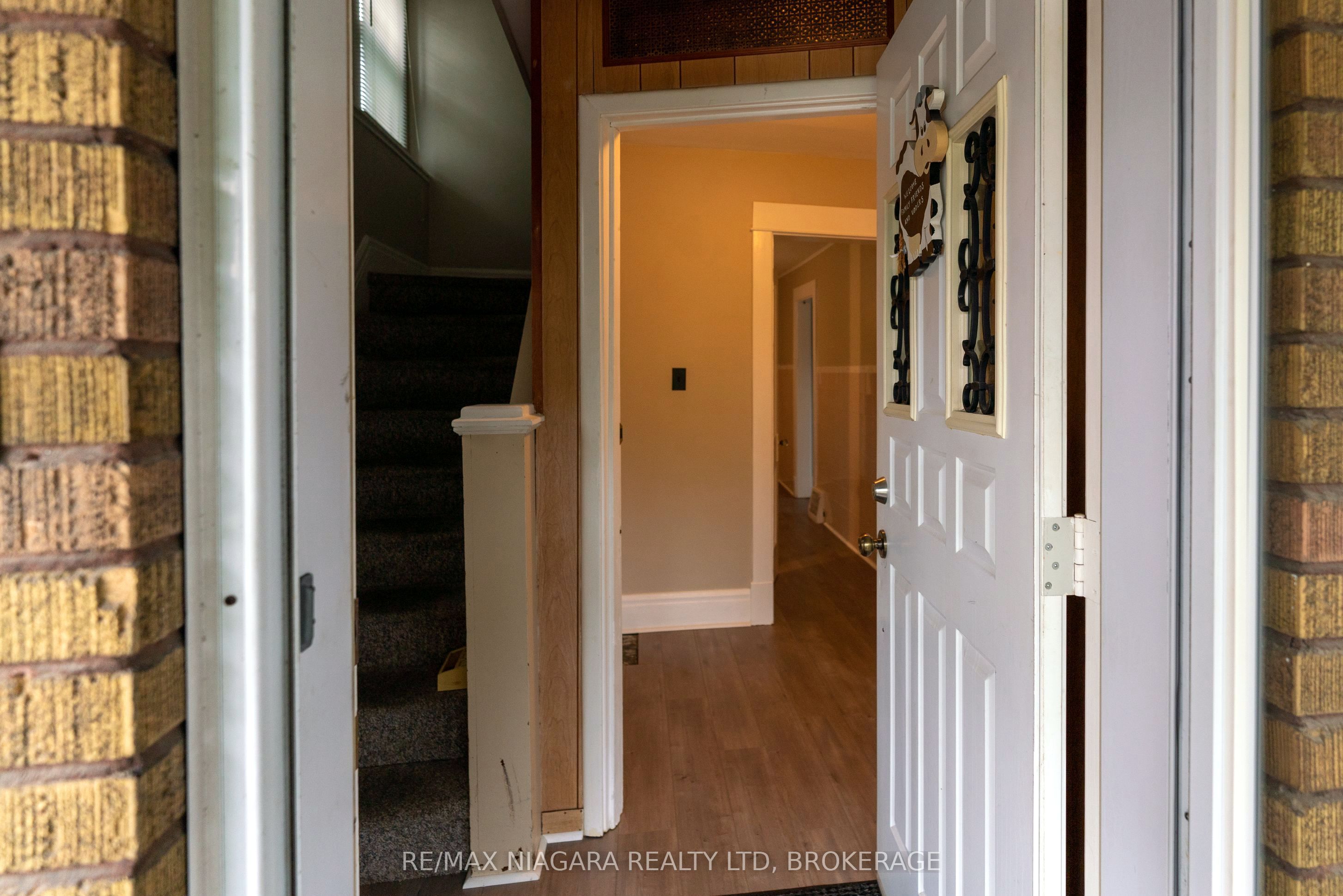 6141 Main Street Property Photo 9