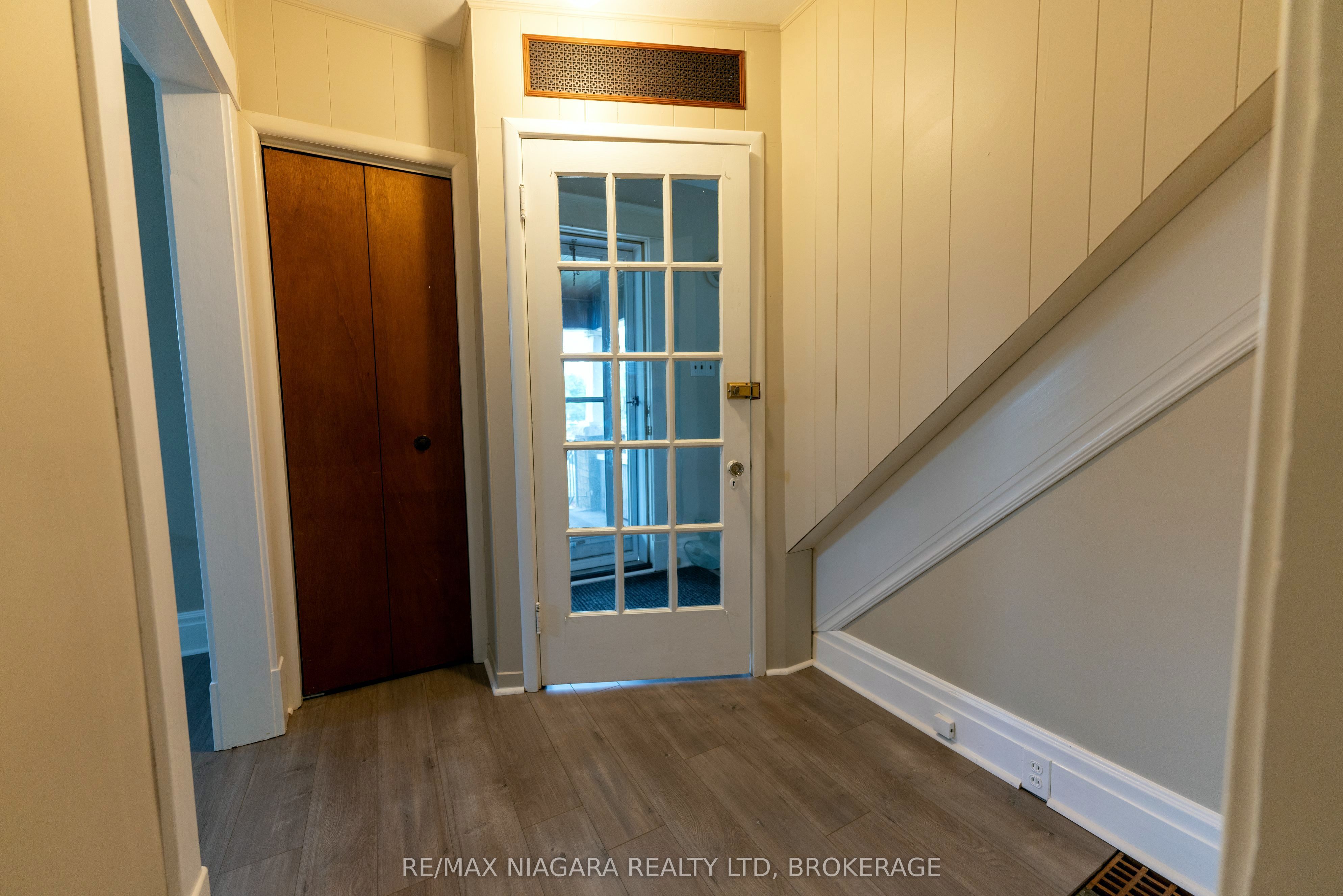6141 Main Street Property Photo 11
