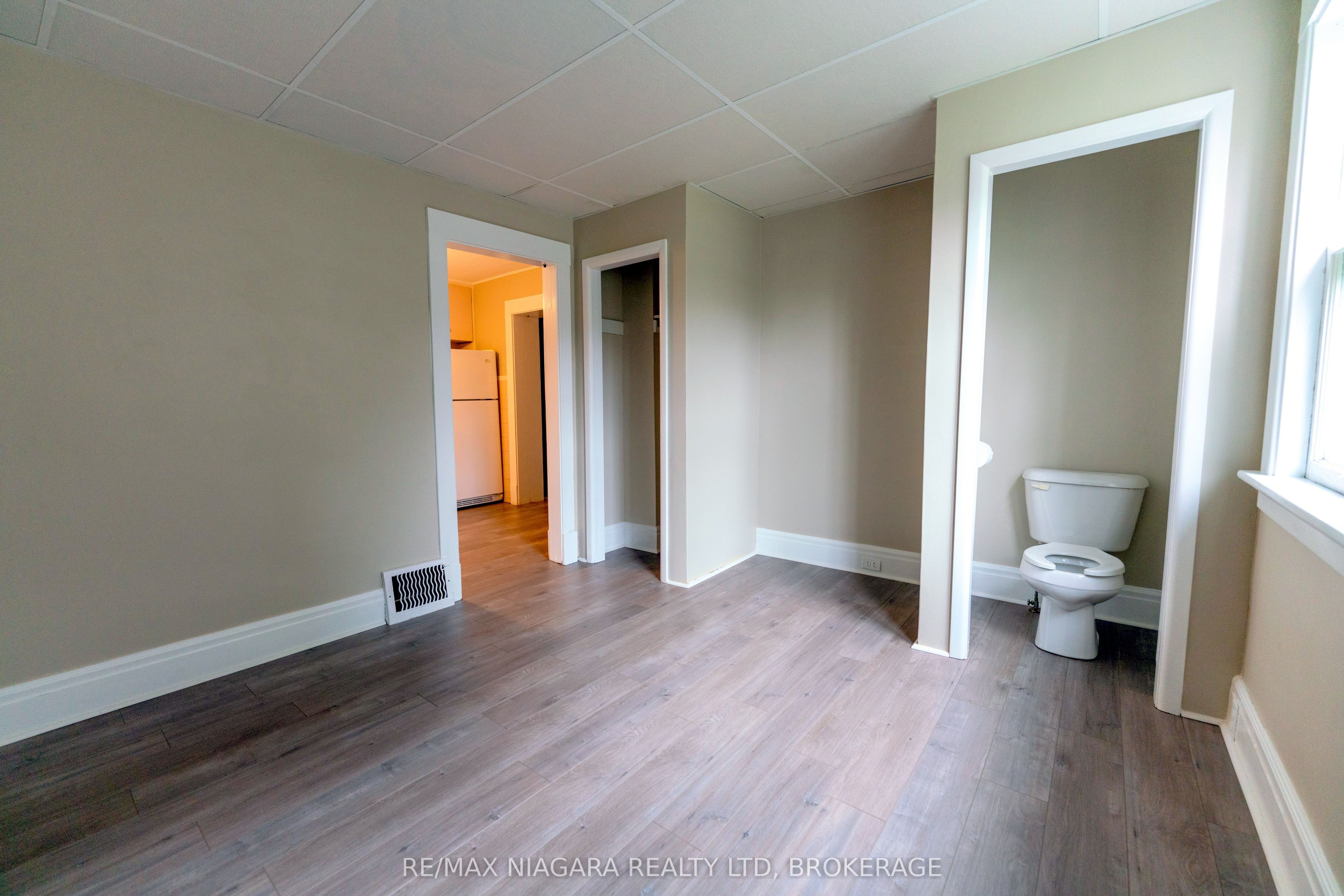6141 Main Street Property Photo 22