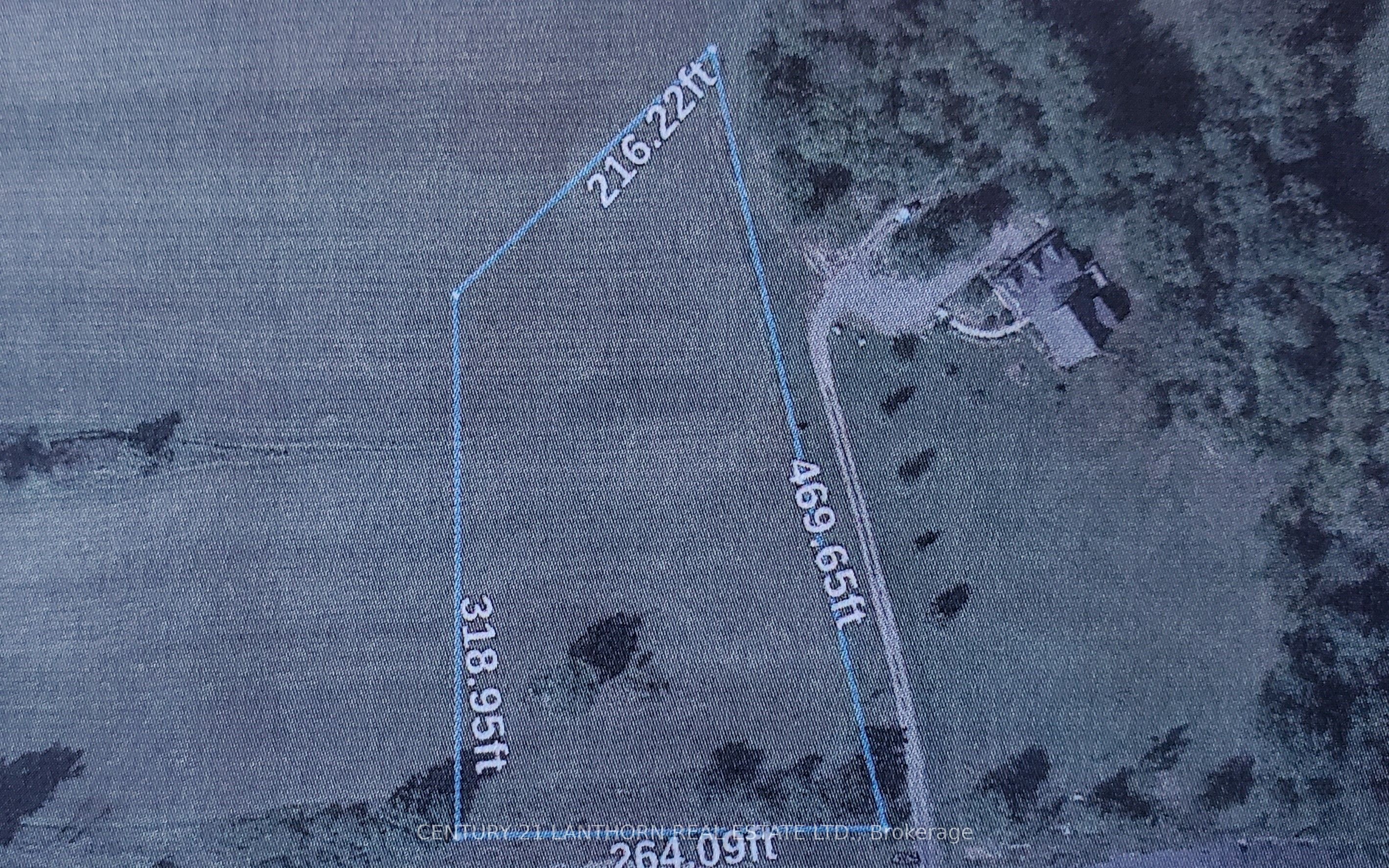 4272 Yarker Road Property Photo 28