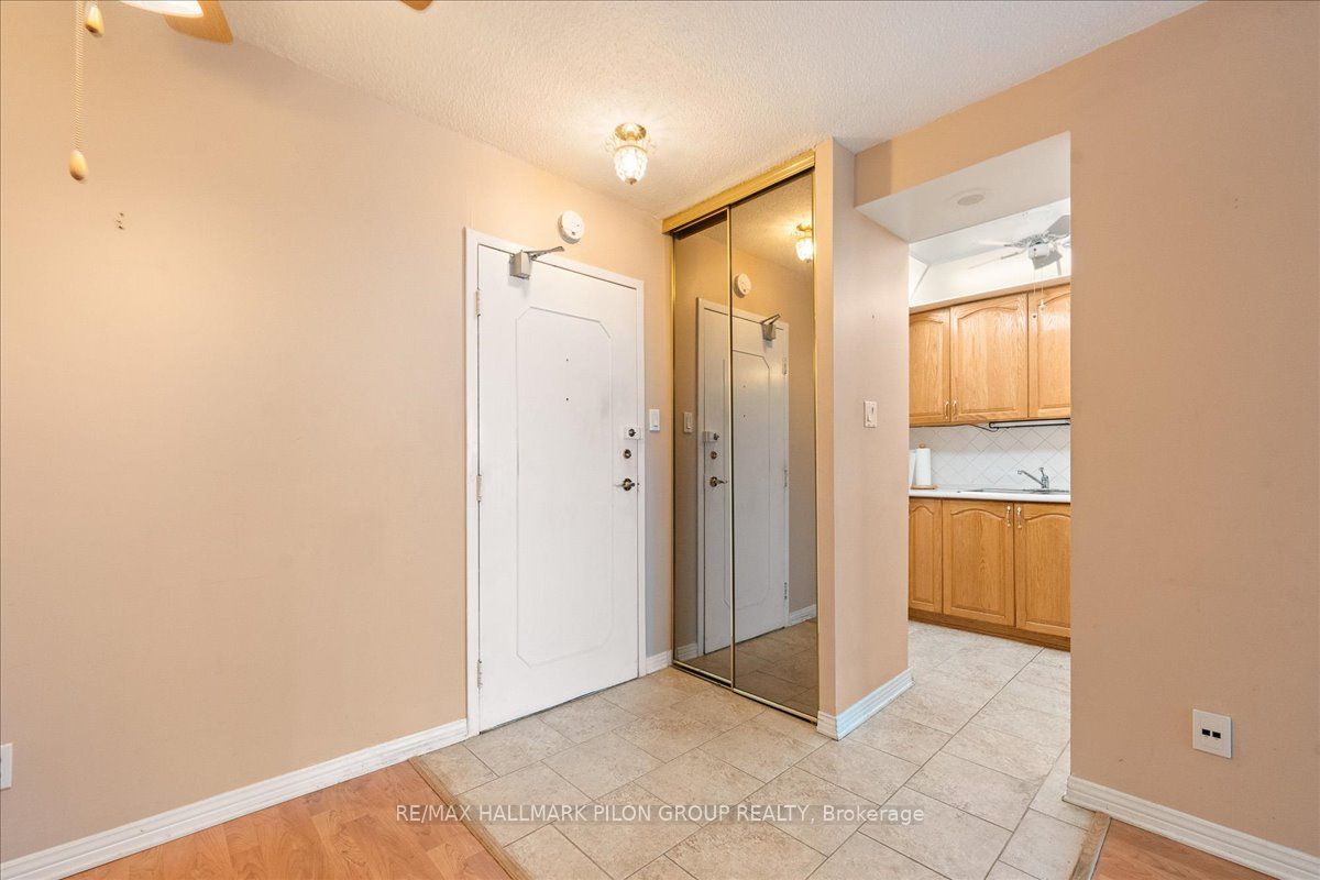 #715 - 555 Brittany Drive Property Photo 14