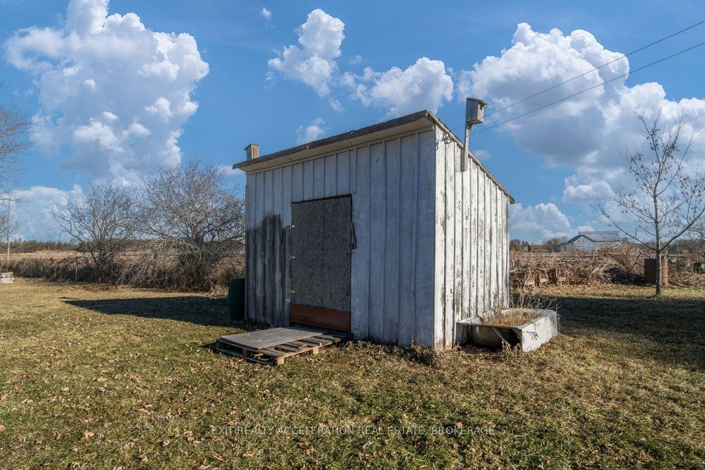 7151 County Road 2 Property Photo 35