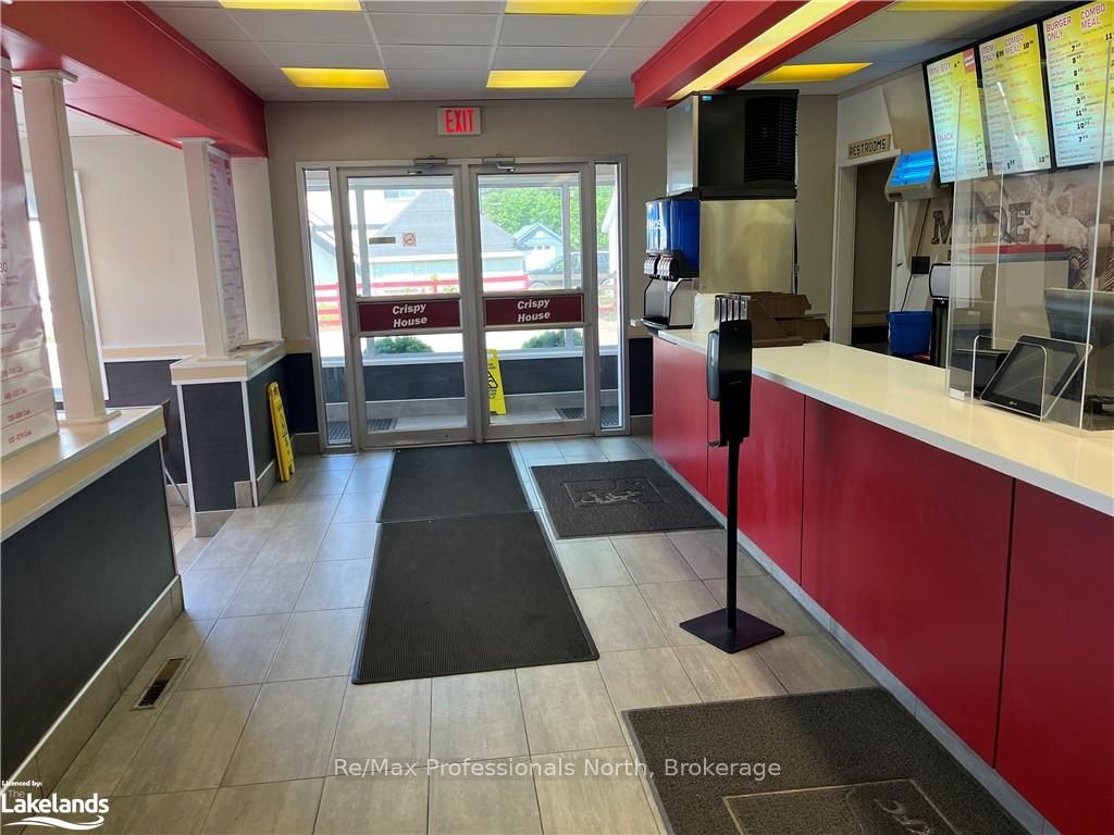350 Winewood Avenue Property Photo 10