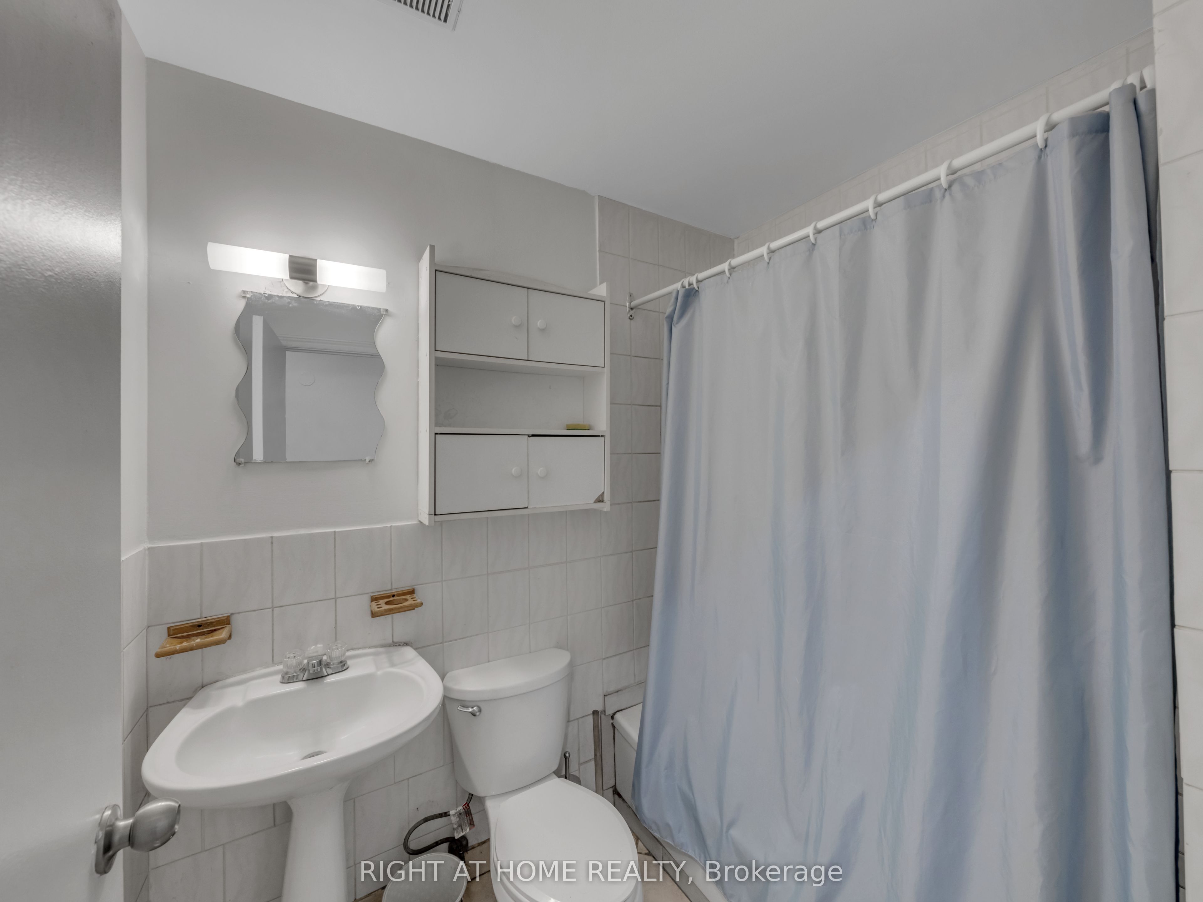 279 Drouillard Road Property Photo 17