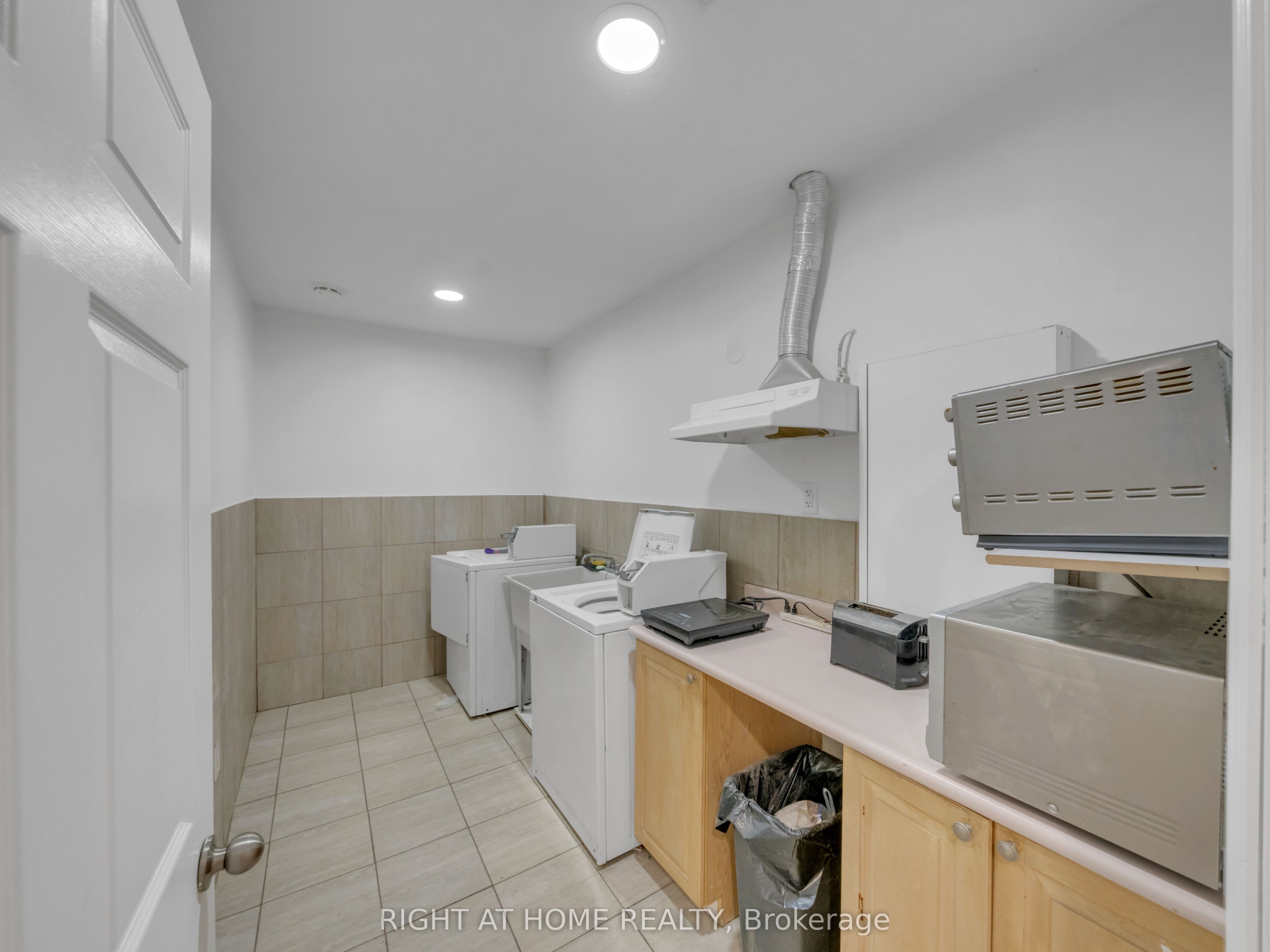 279 Drouillard Road Property Photo 18