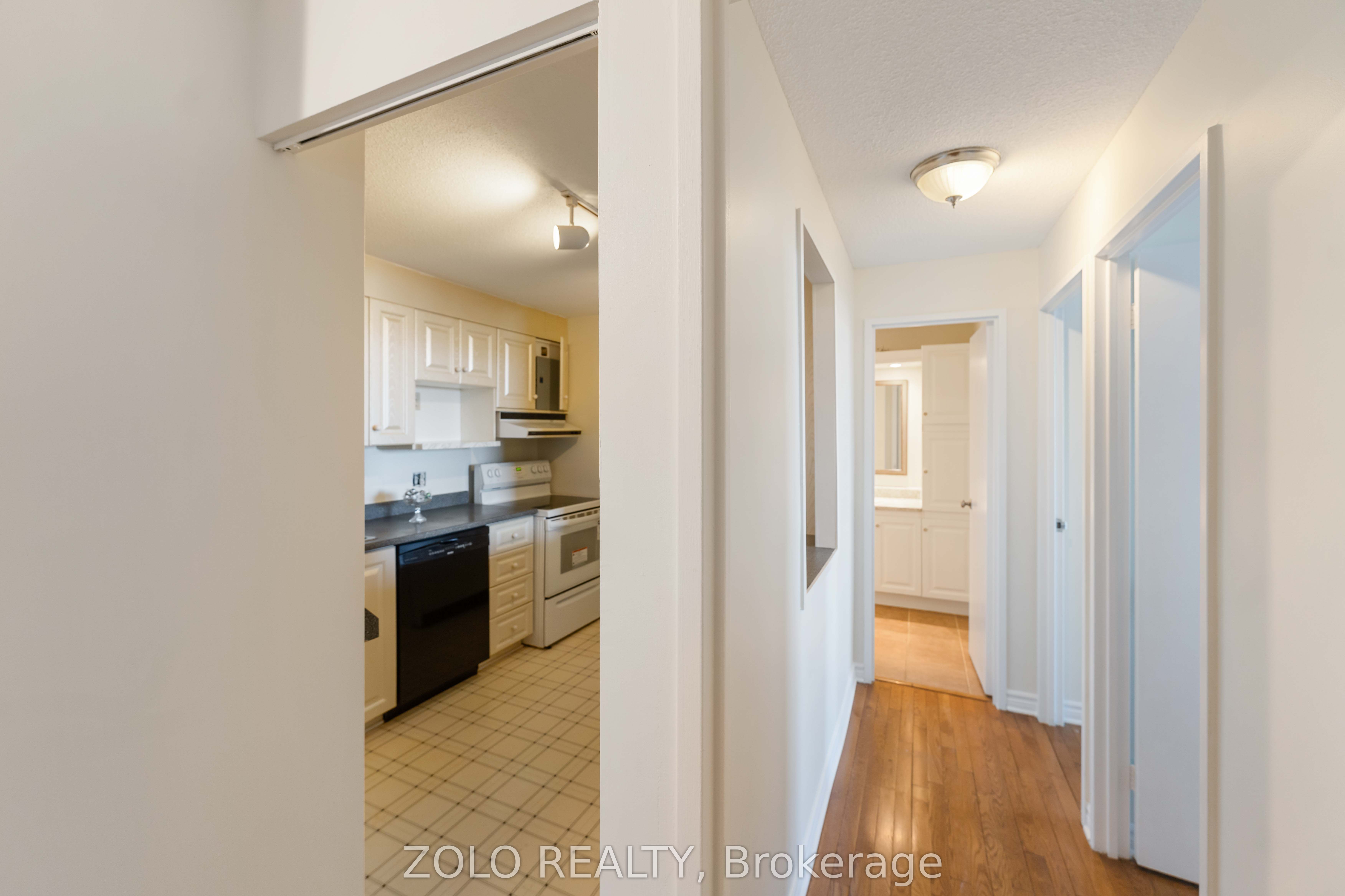 #201 - 415 Greenview Avenue Property Photo 8