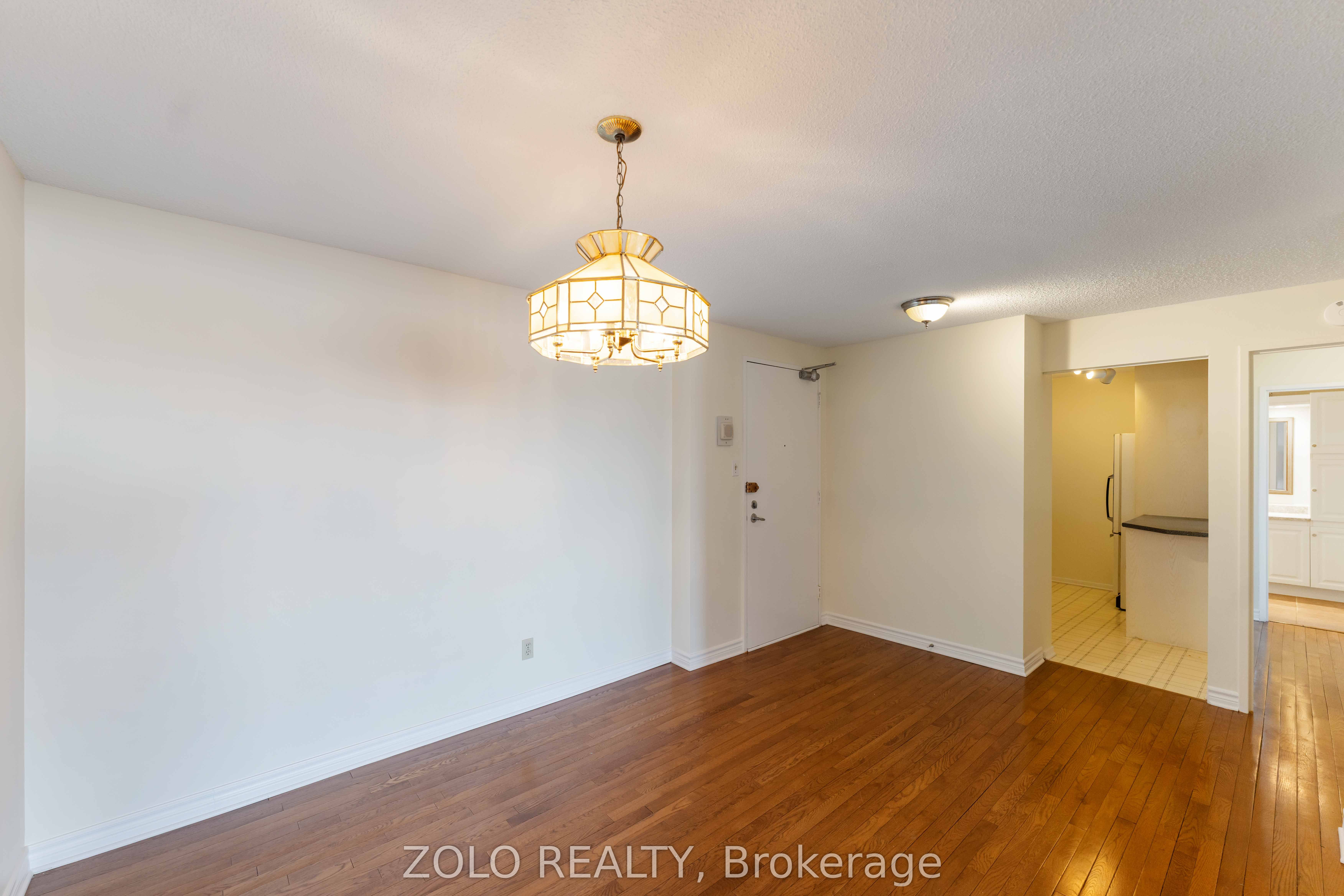 #201 - 415 Greenview Avenue Property Photo 14