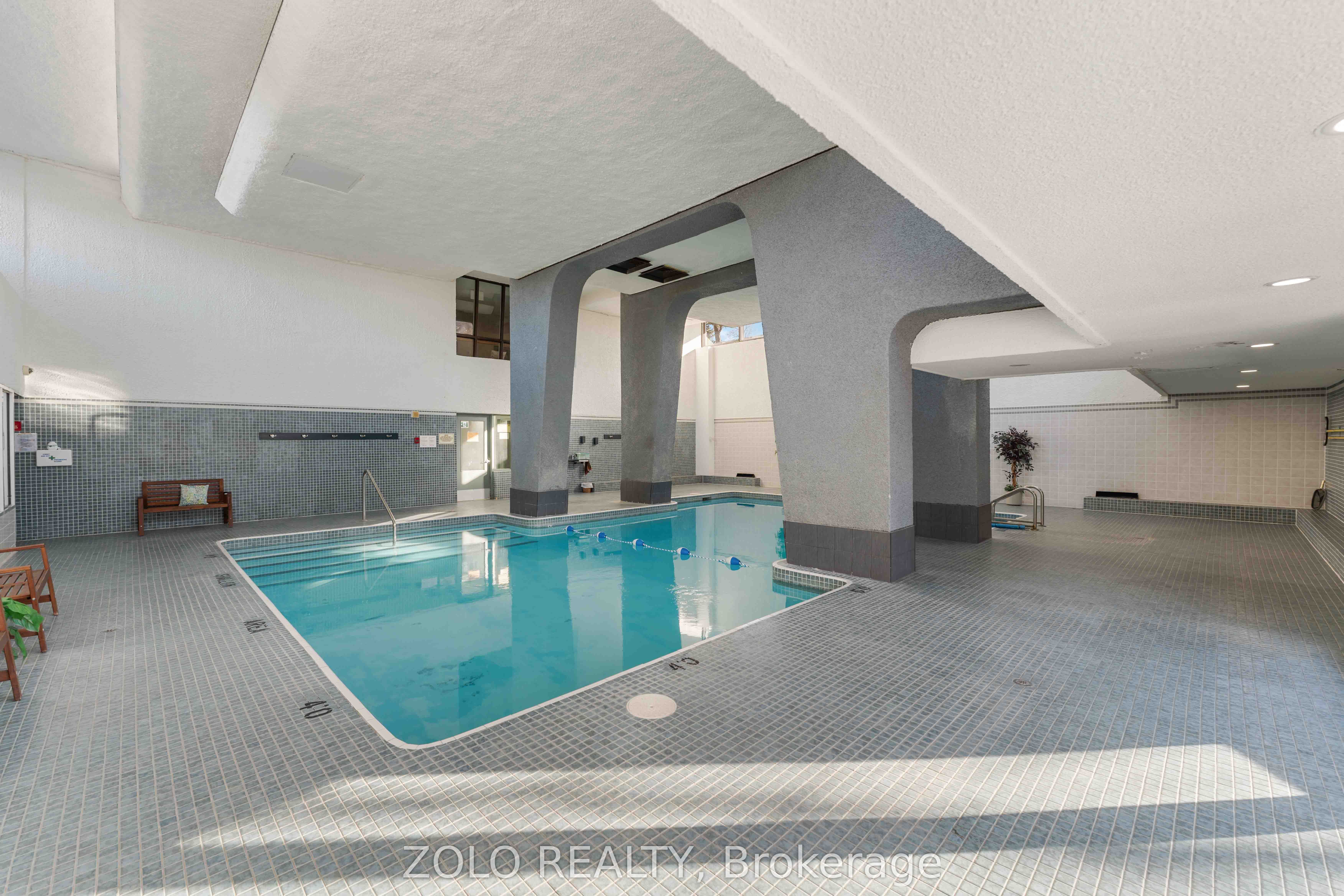 #201 - 415 Greenview Avenue Property Photo 24