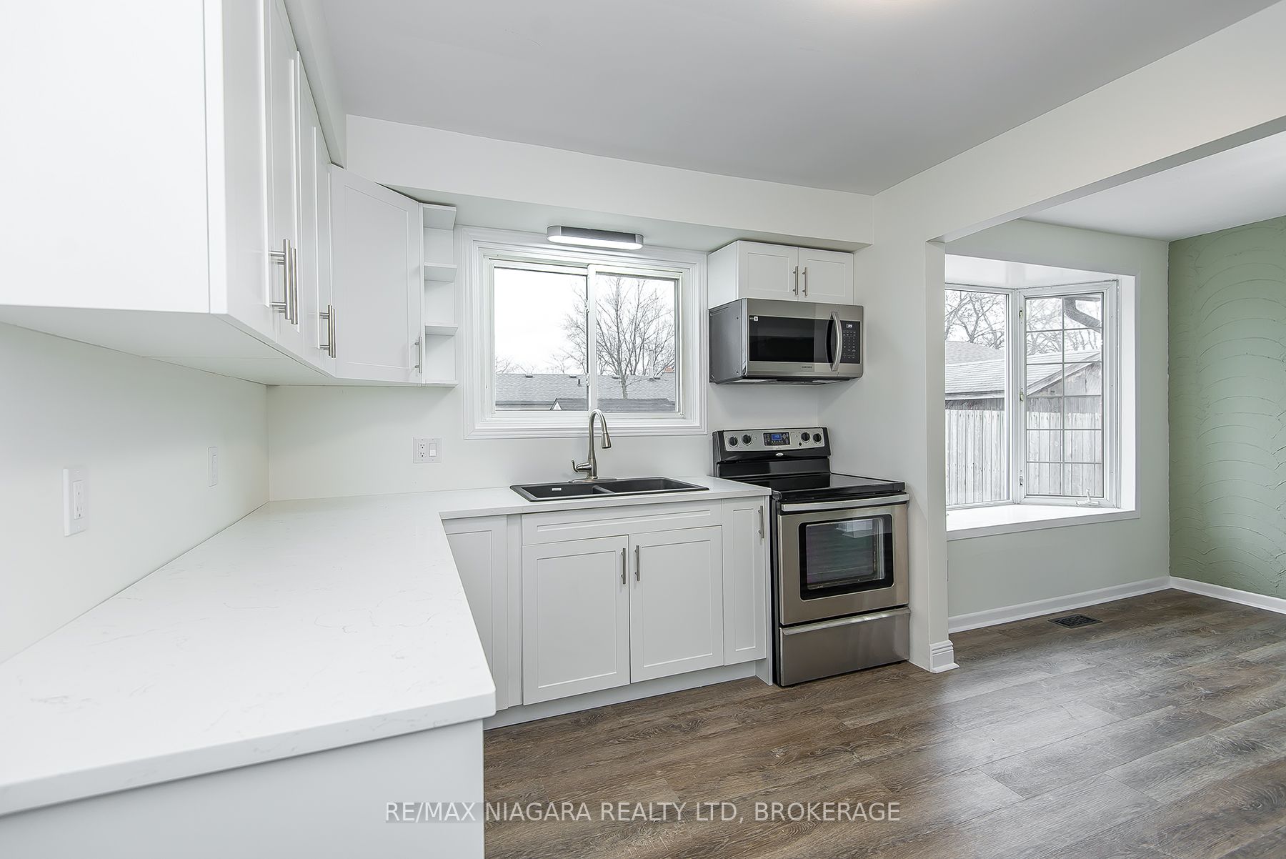 16 Huntley Crescent Property Photo 19