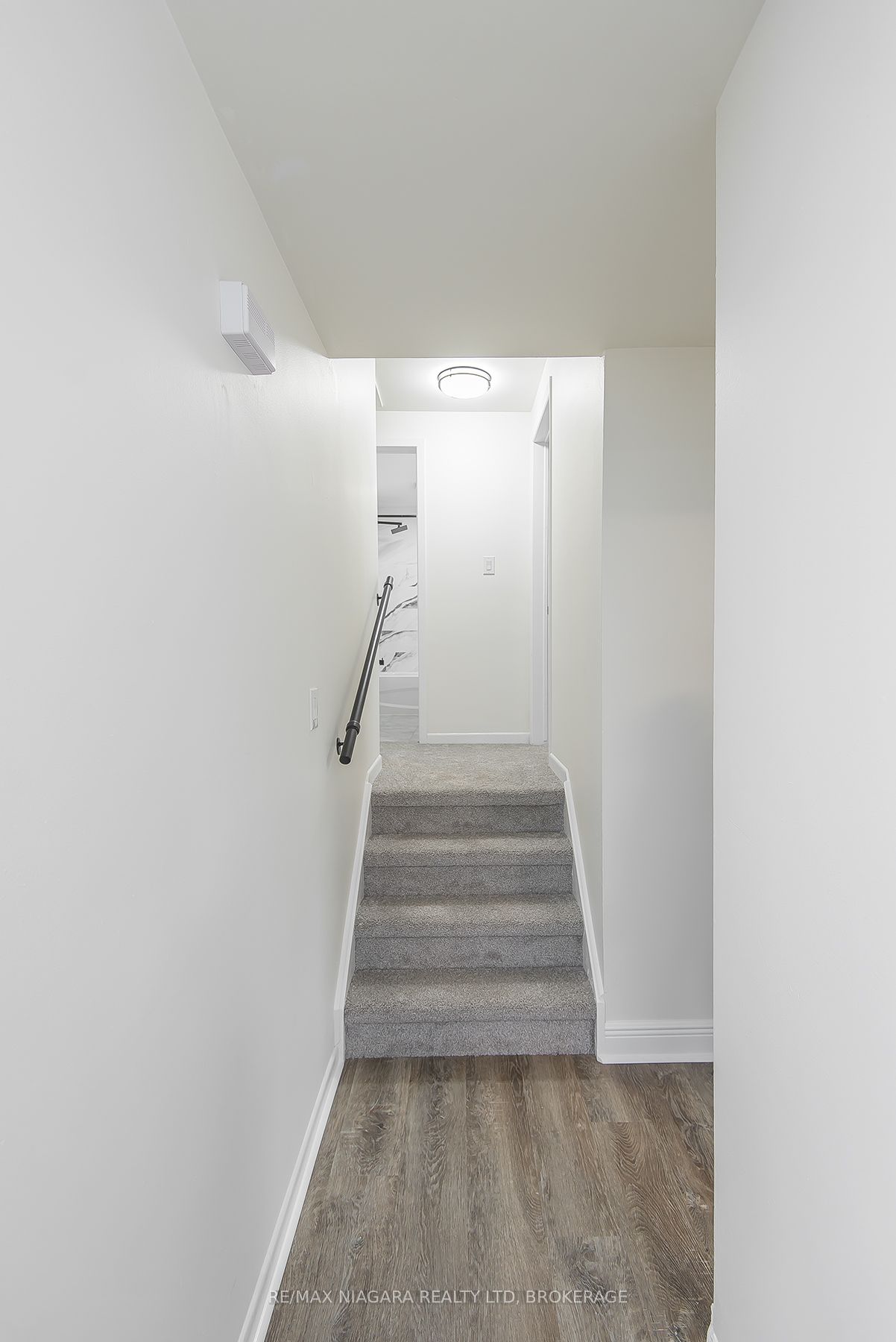 16 Huntley Crescent Property Photo 22