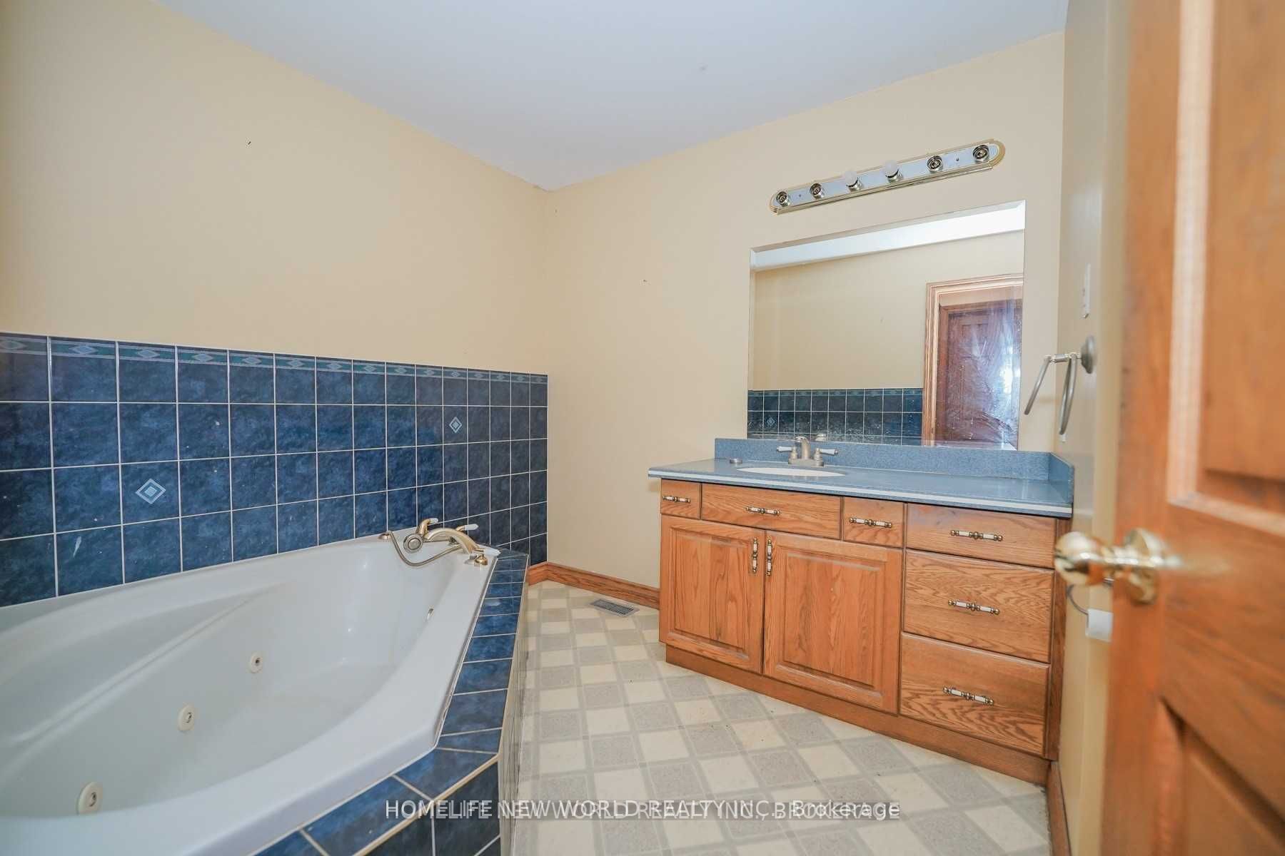 2524 Highway 59 Alley Property Photo 17