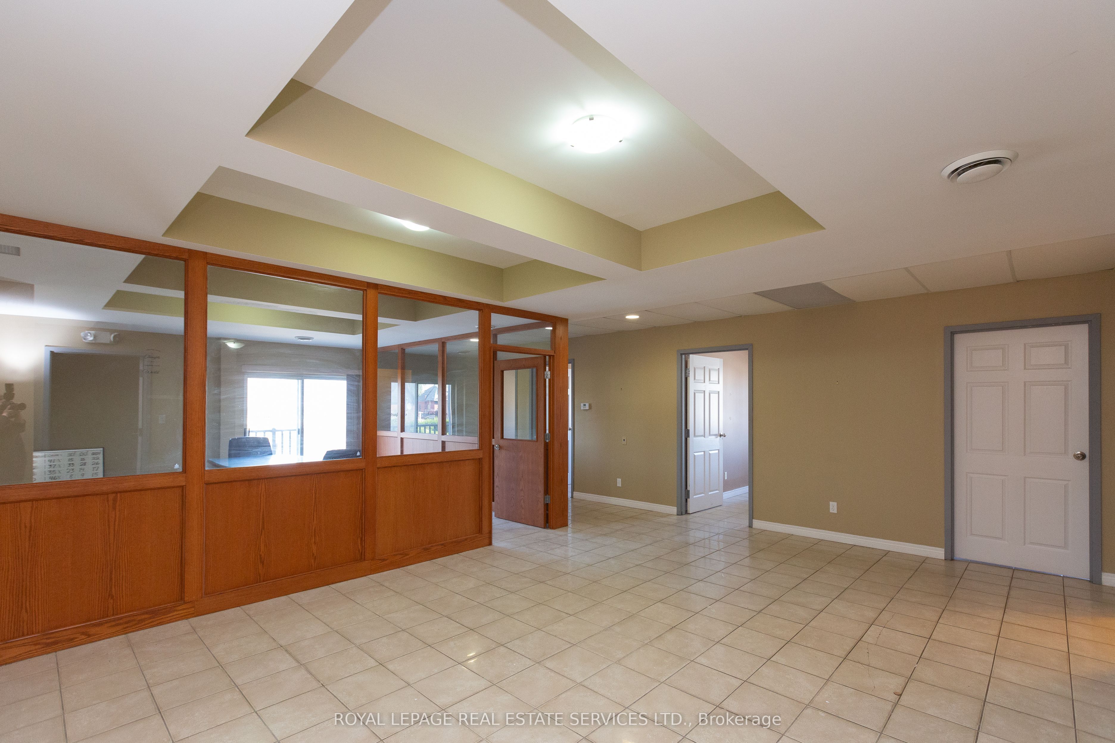 #201 - 52 Cannon Street Property Photo 8