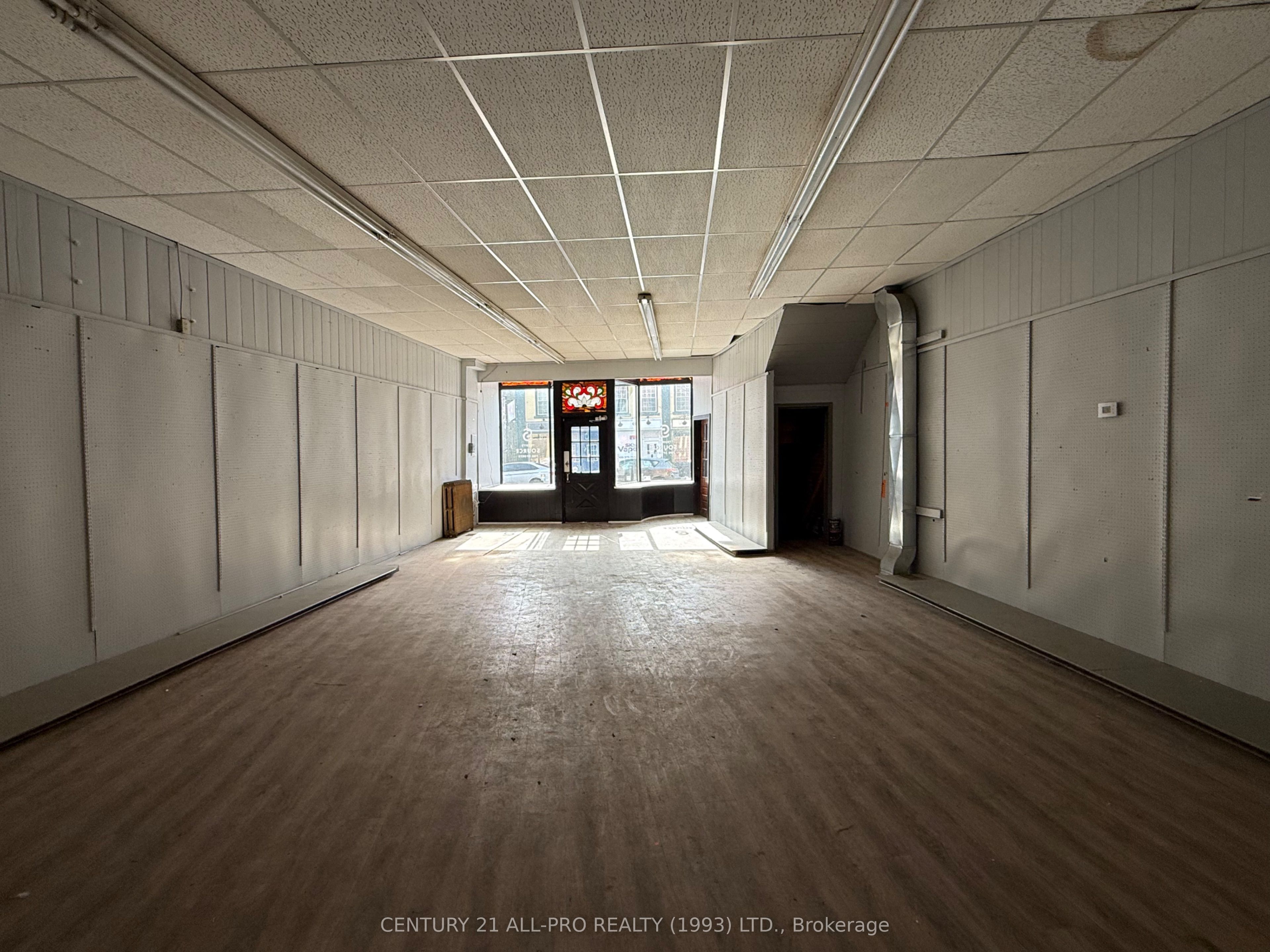 84 King Street Property Photo 2